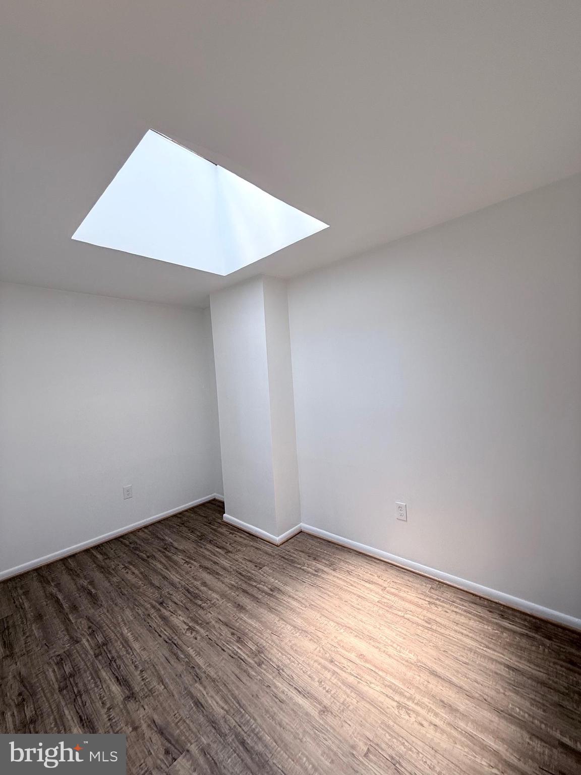 LEXINGTON - Residential Lease