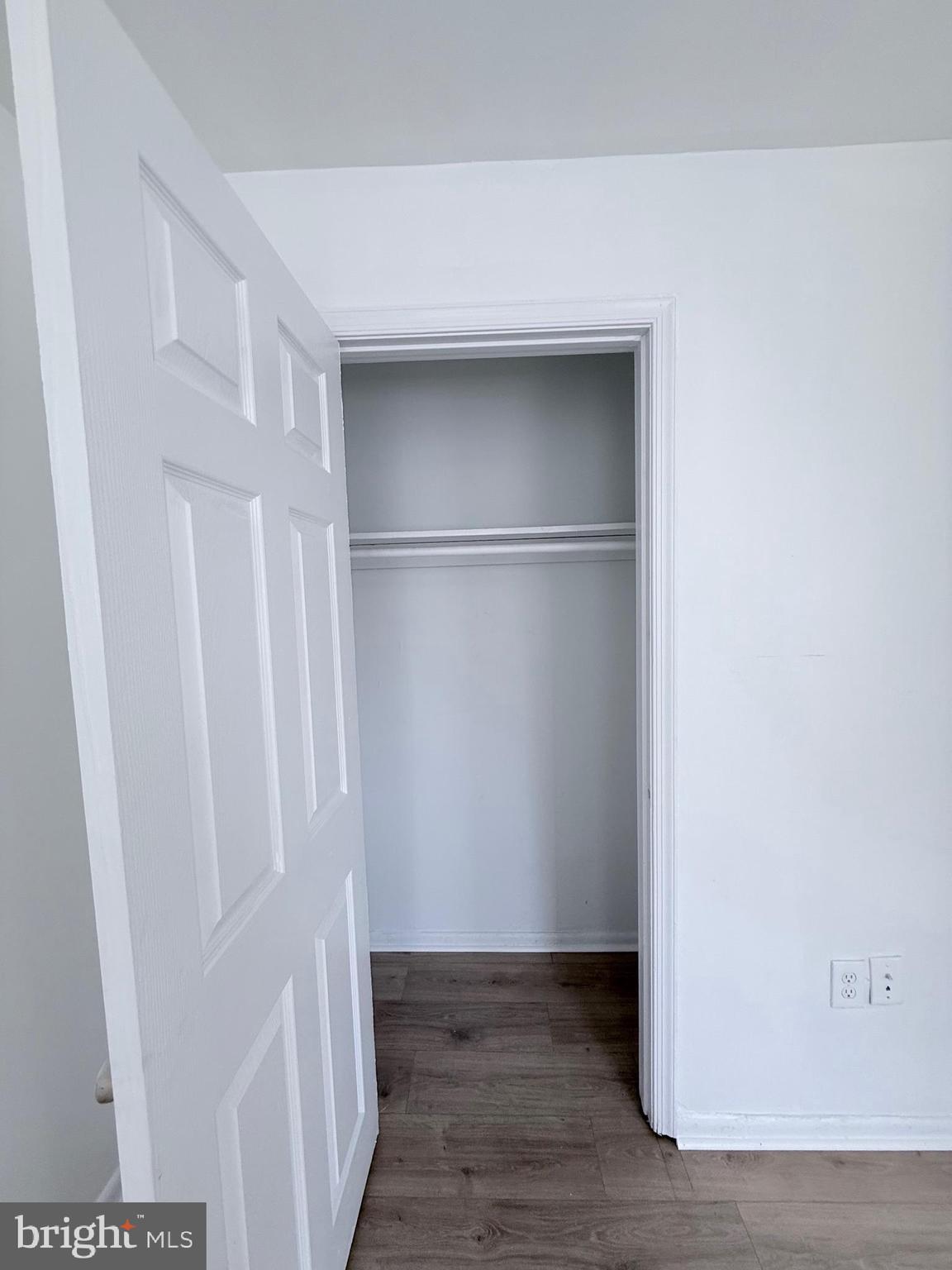 LEXINGTON - Residential Lease