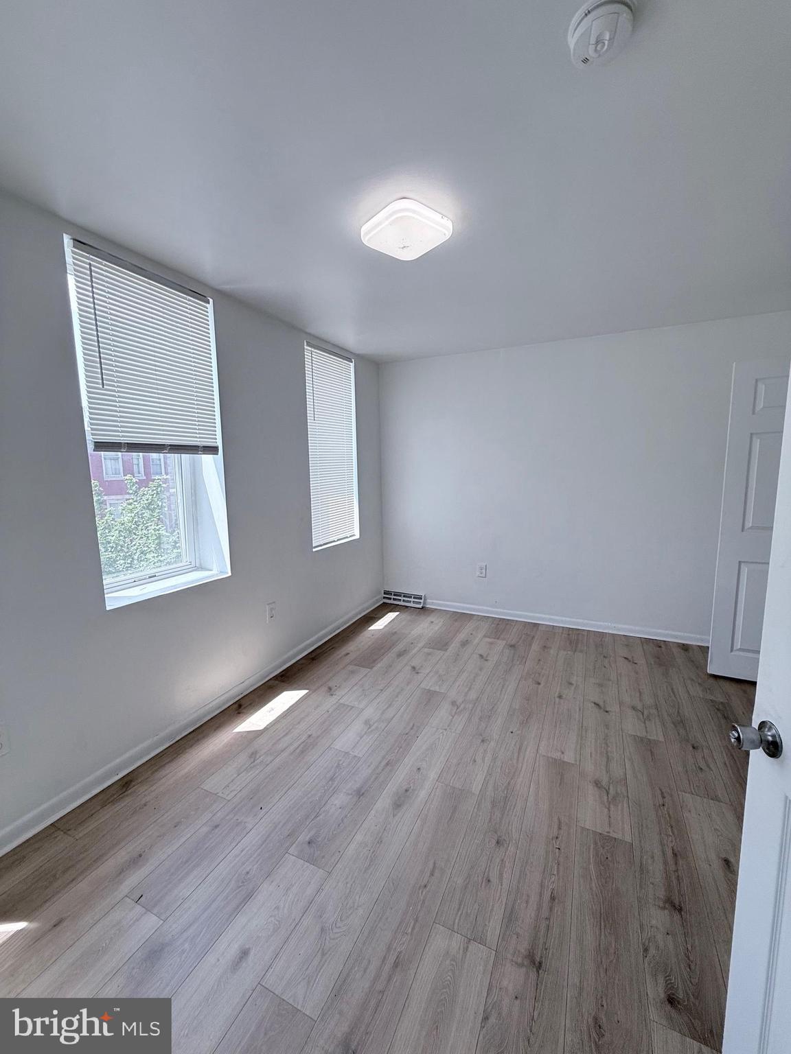 LEXINGTON - Residential Lease