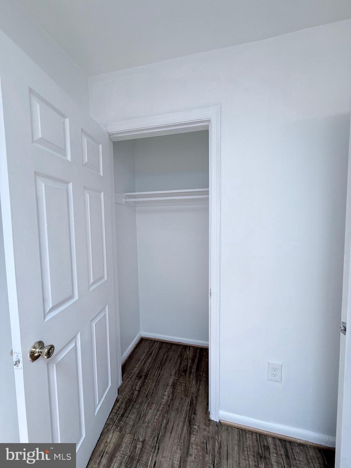 LEXINGTON - Residential Lease