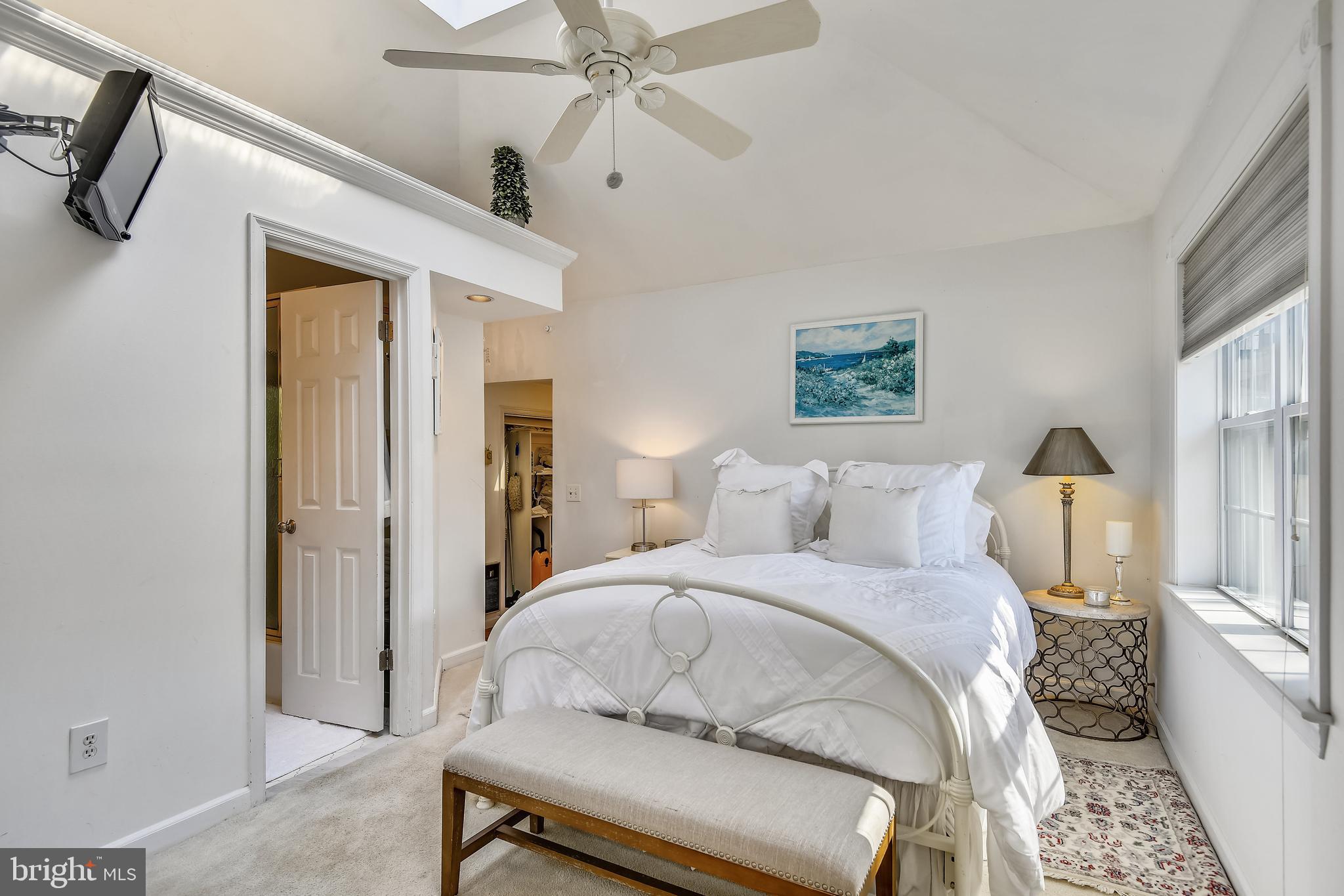 EASTPORT - Residential