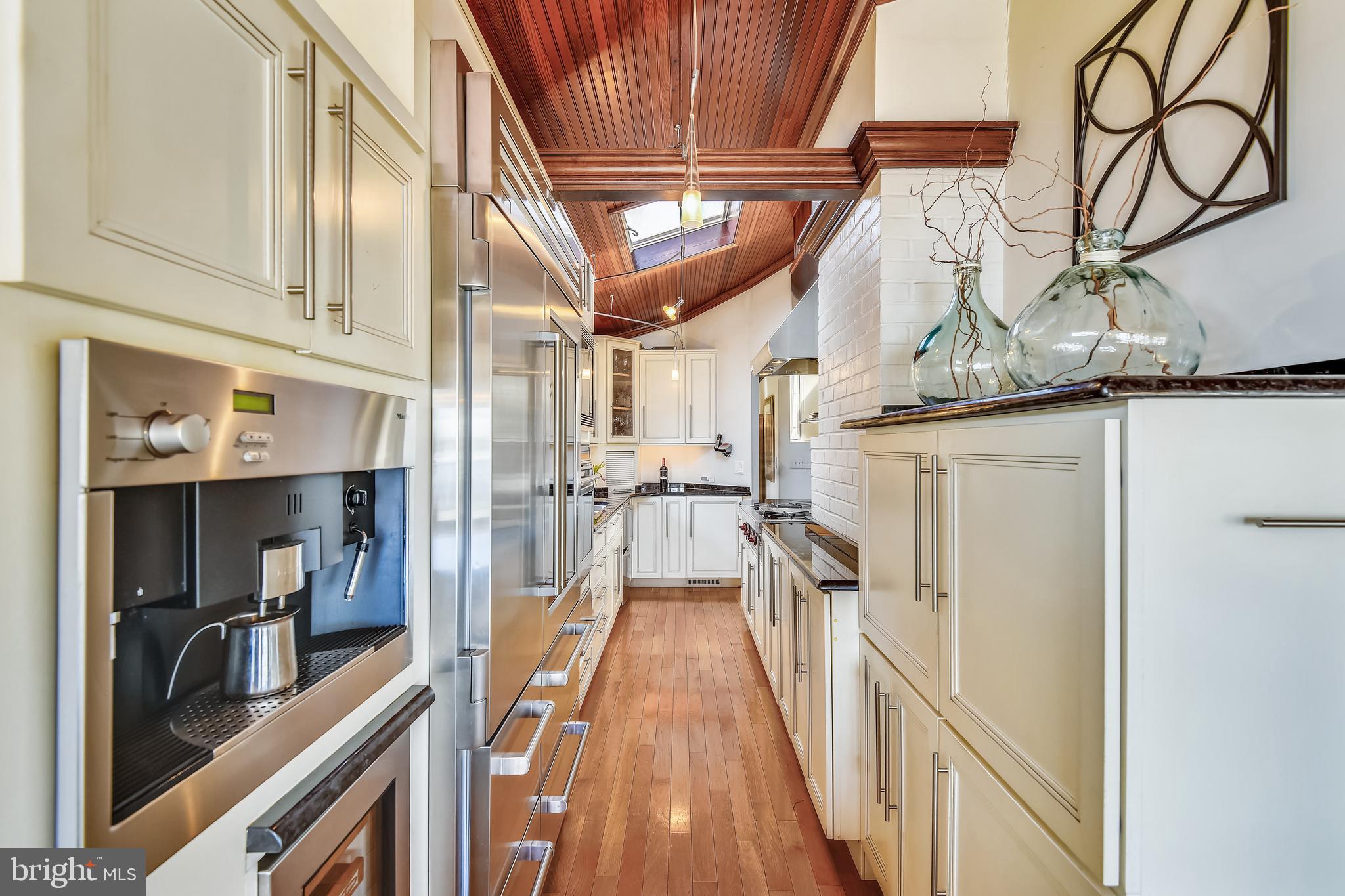 EASTPORT - Residential