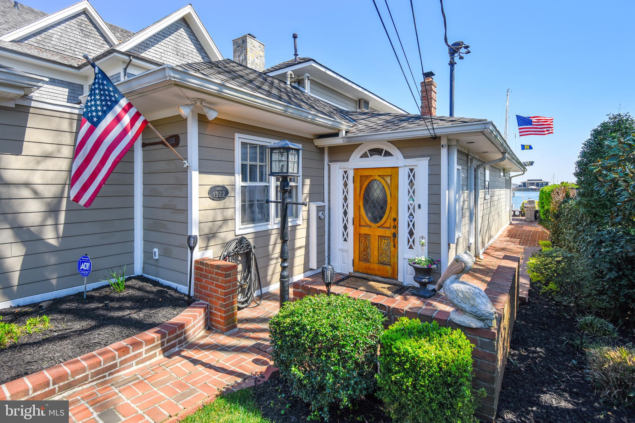 EASTPORT - Residential