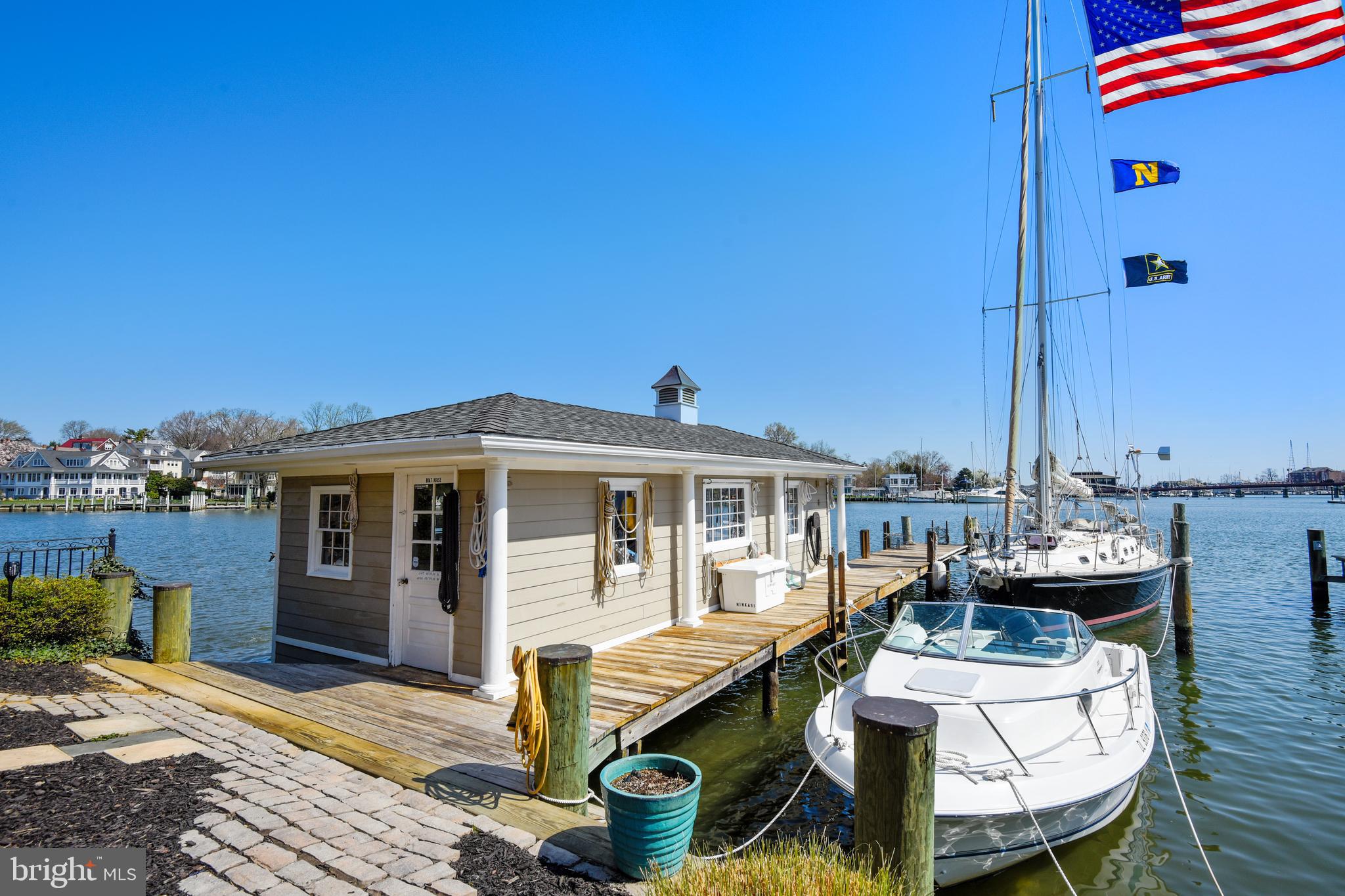 EASTPORT - Residential