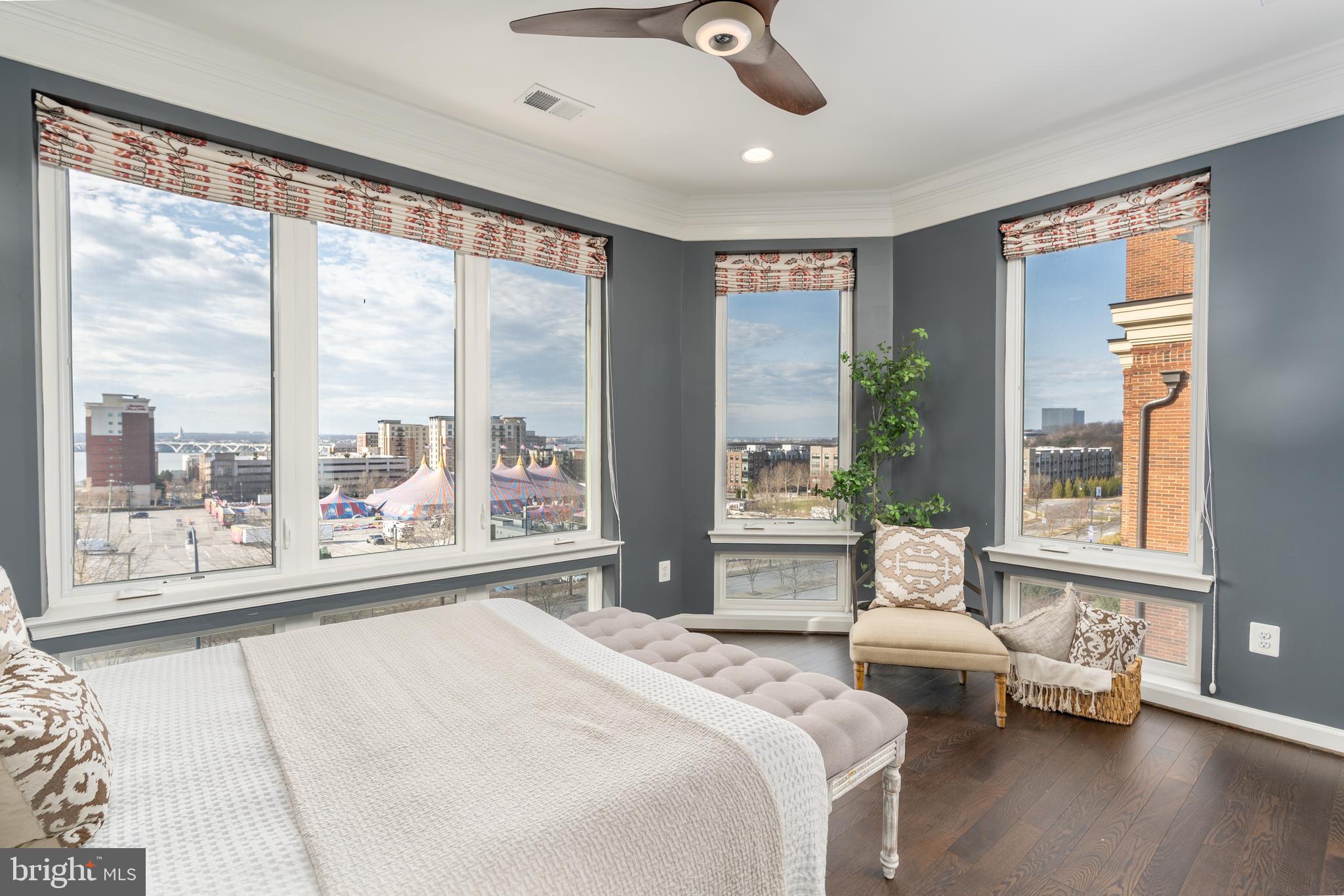 POTOMAC OVERLOOK AT NATIONAL HARBOR - Residential