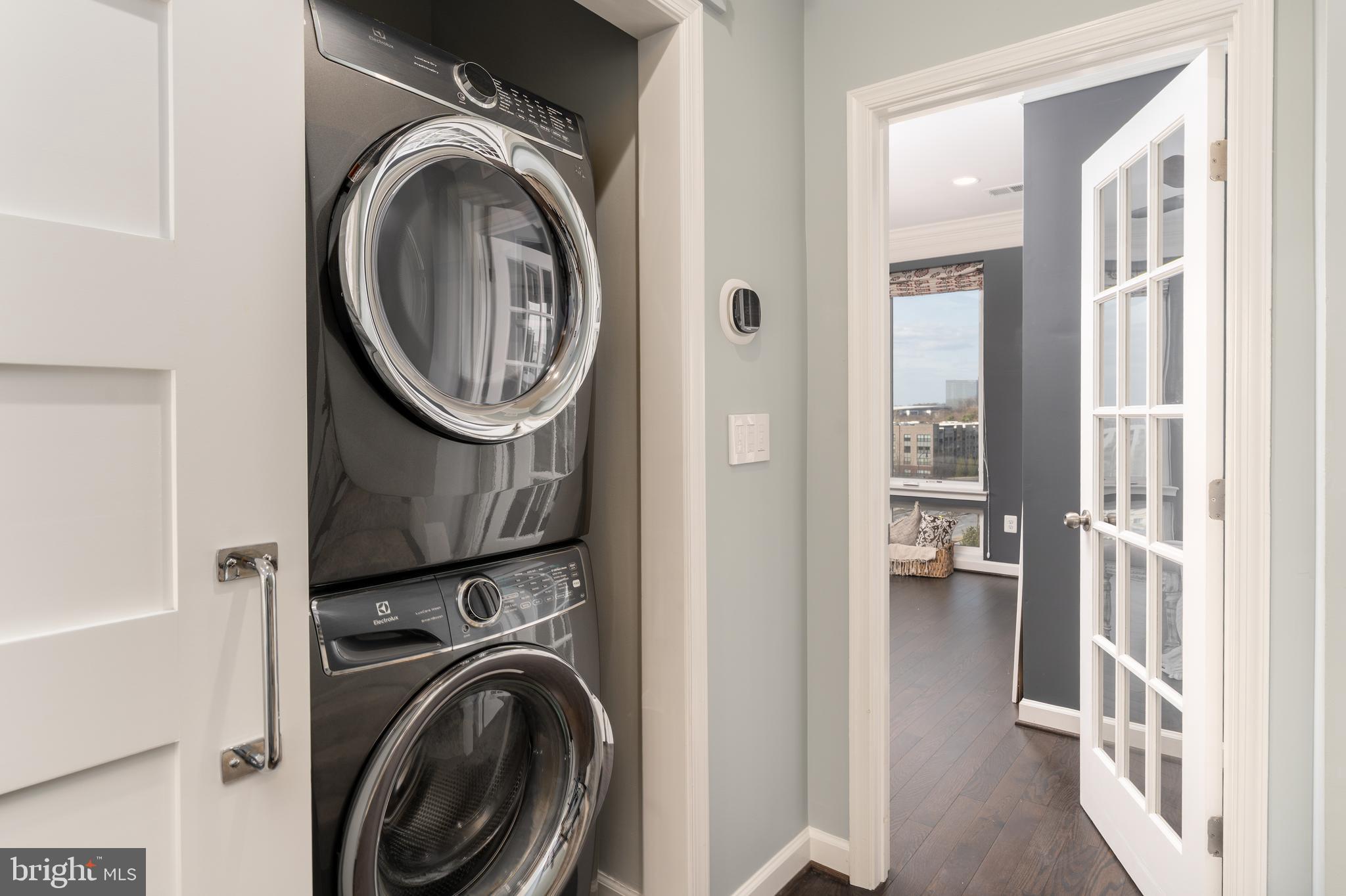 POTOMAC OVERLOOK AT NATIONAL HARBOR - Residential