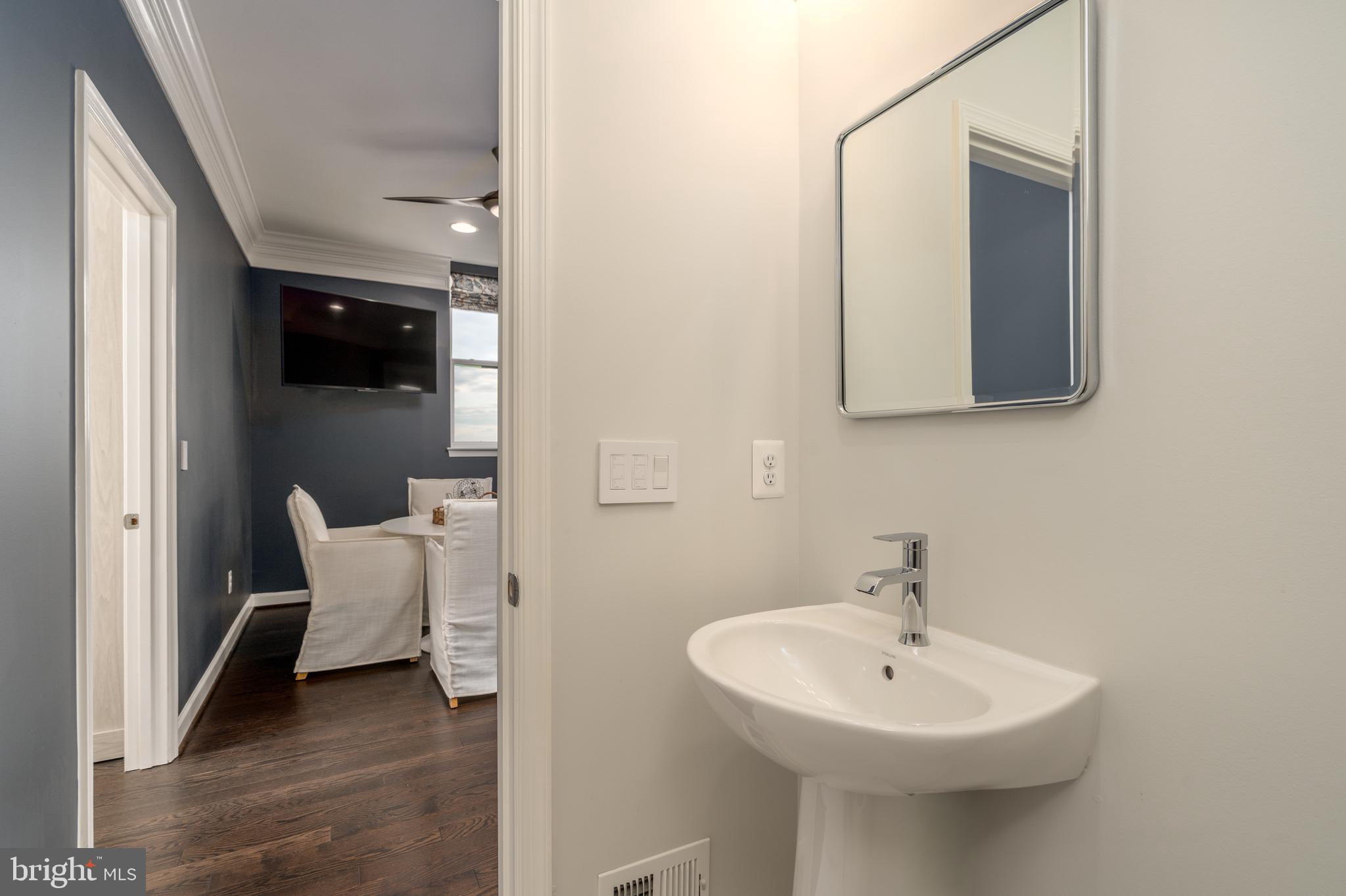 POTOMAC OVERLOOK AT NATIONAL HARBOR - Residential