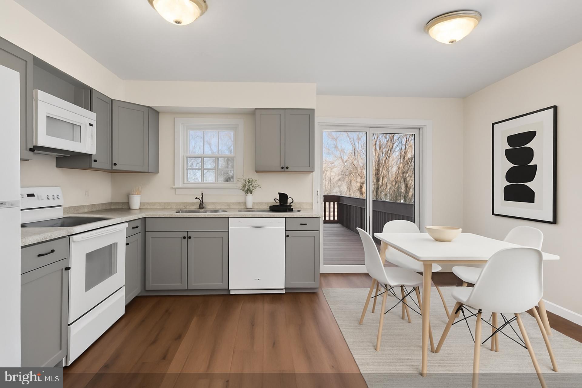 RIPPON LANDING - Residential