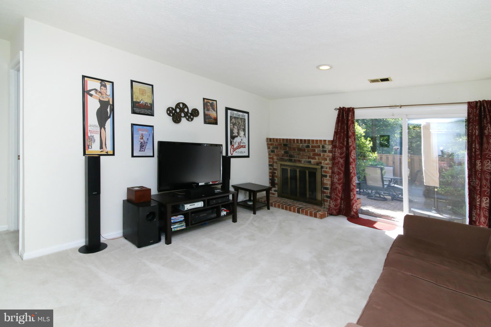 LAFAYETTE VILLAGE - Residential