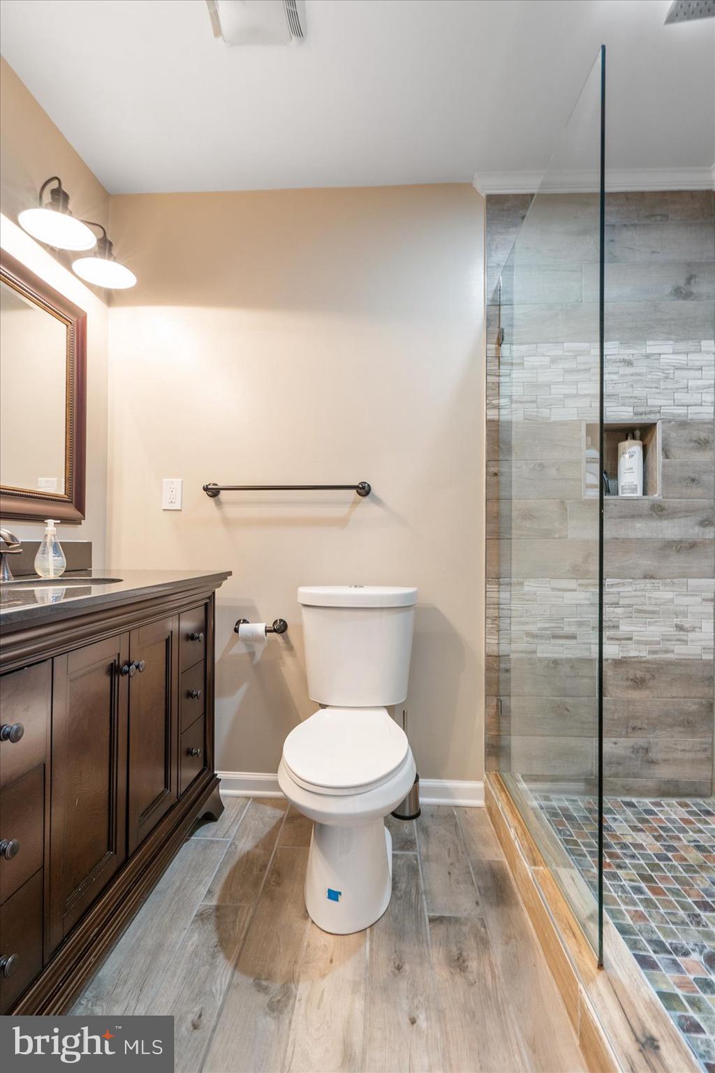 HIGHLANDTOWN - Residential