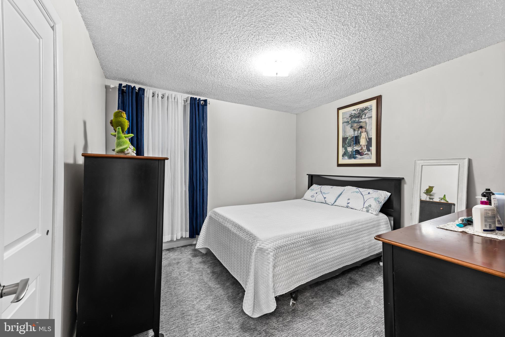 LEXINGTON PARK - Residential