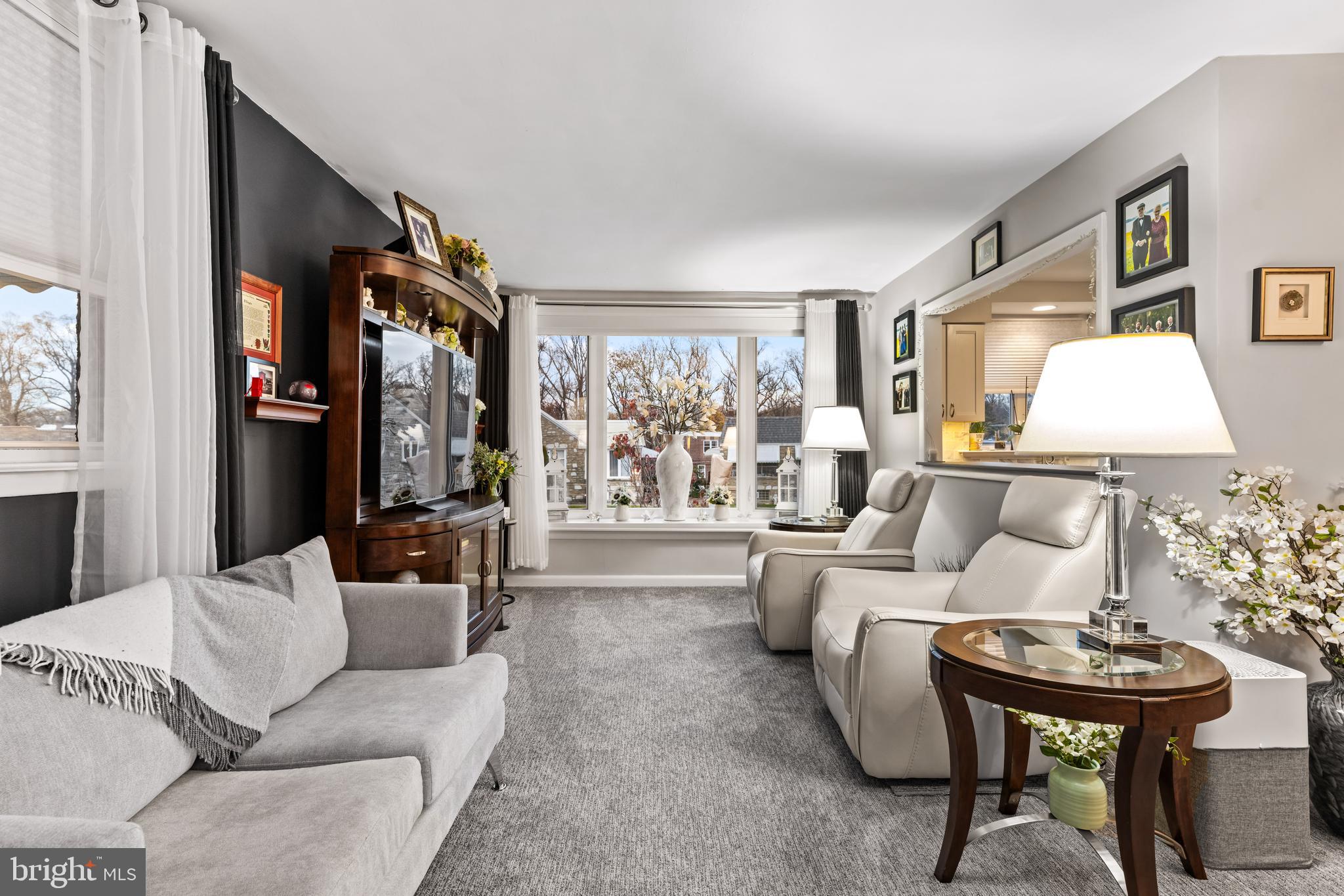 LEXINGTON PARK - Residential