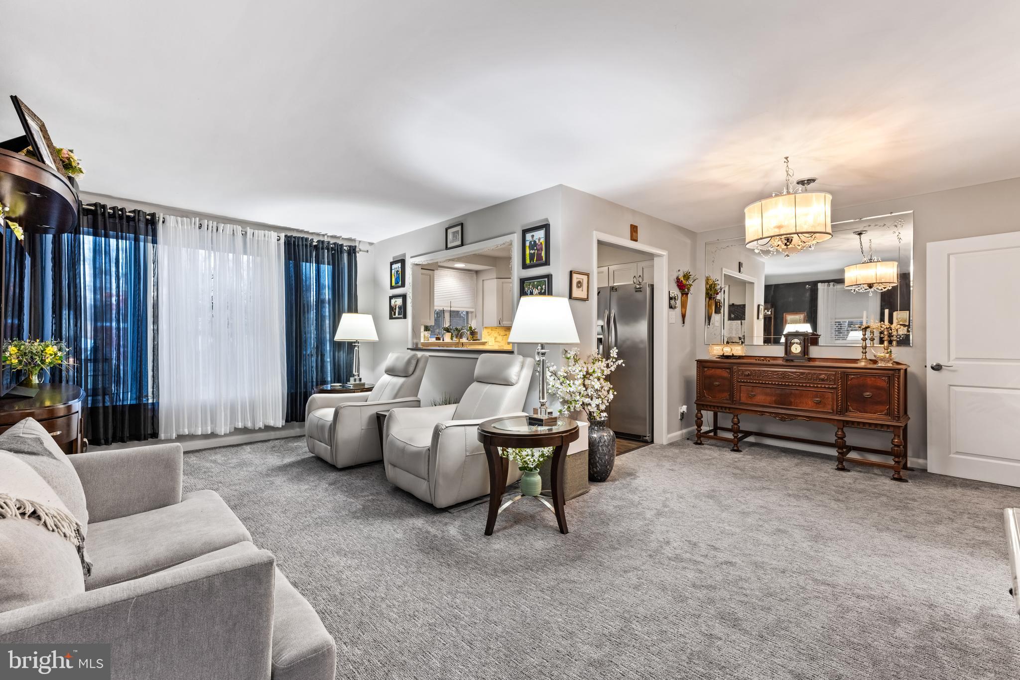 LEXINGTON PARK - Residential