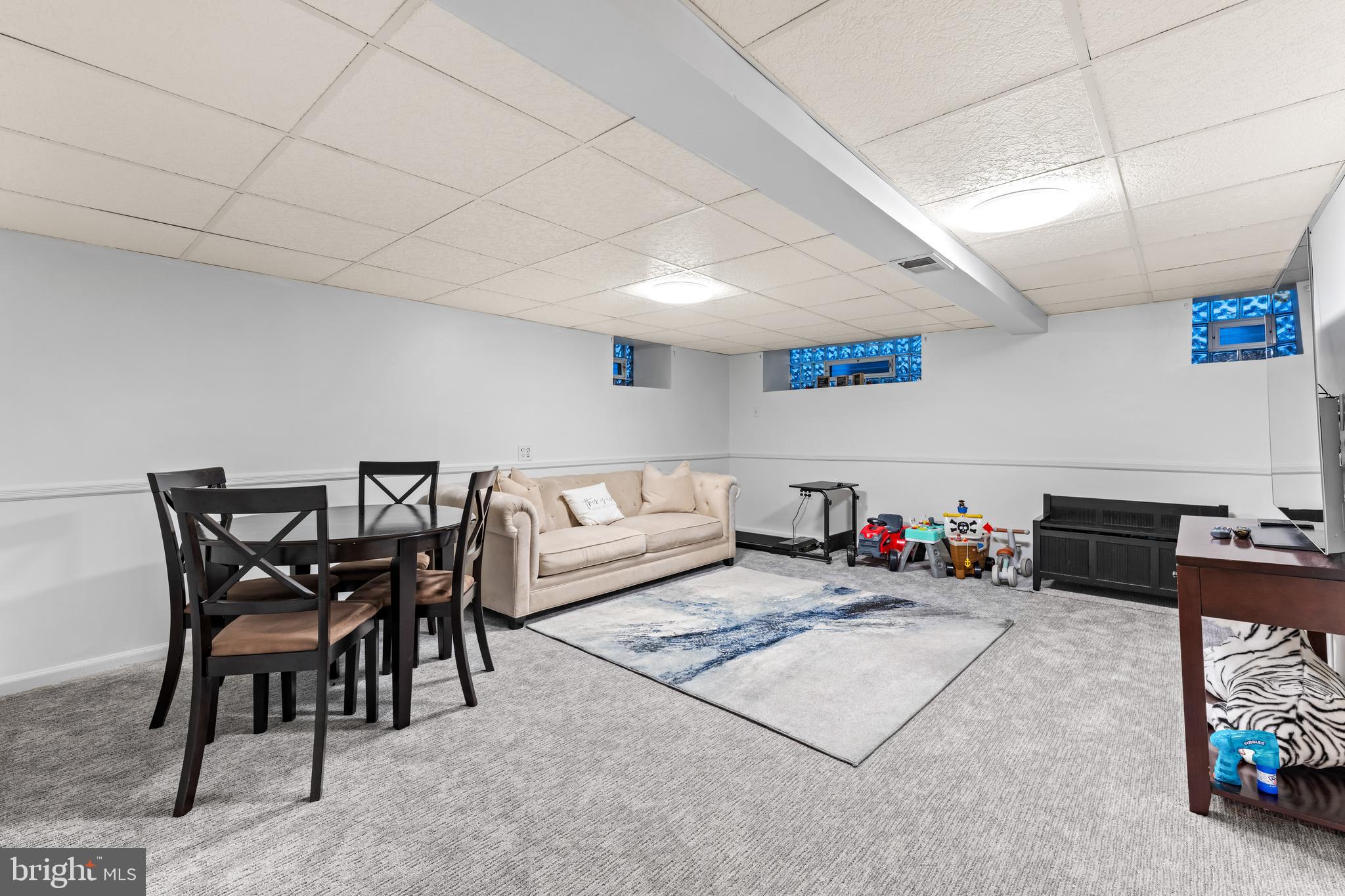 LEXINGTON PARK - Residential