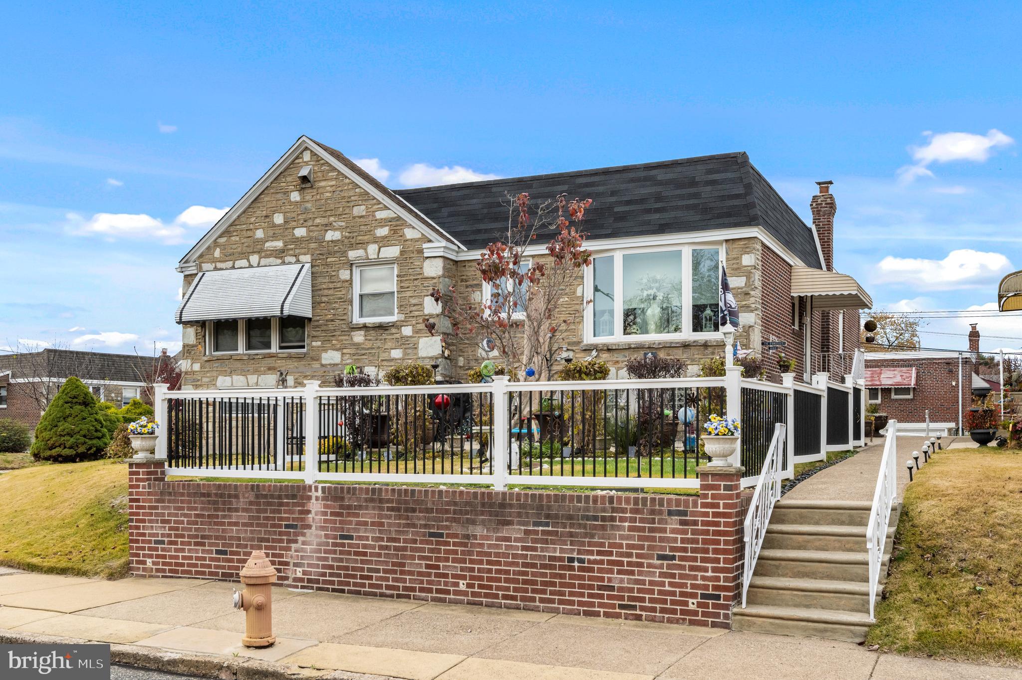 LEXINGTON PARK - Residential