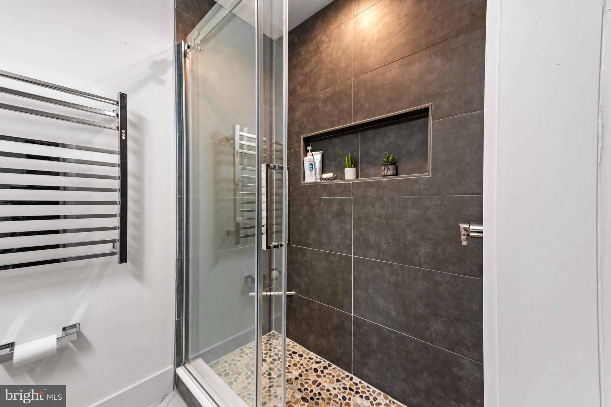 LEXINGTON PARK - Residential