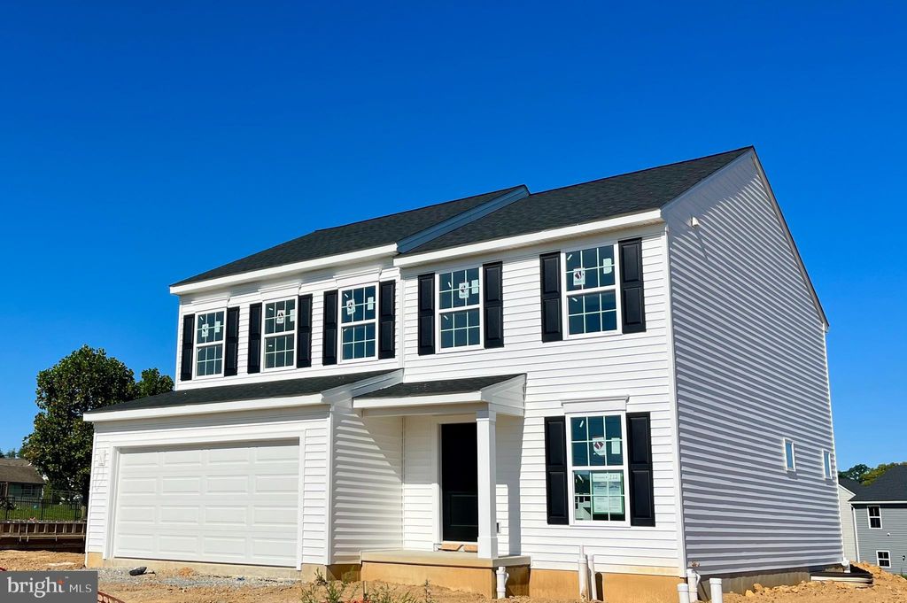 Photo of 127 EQUINE DR, MARIETTA, PA 17547 (MLS # PALA2042968)