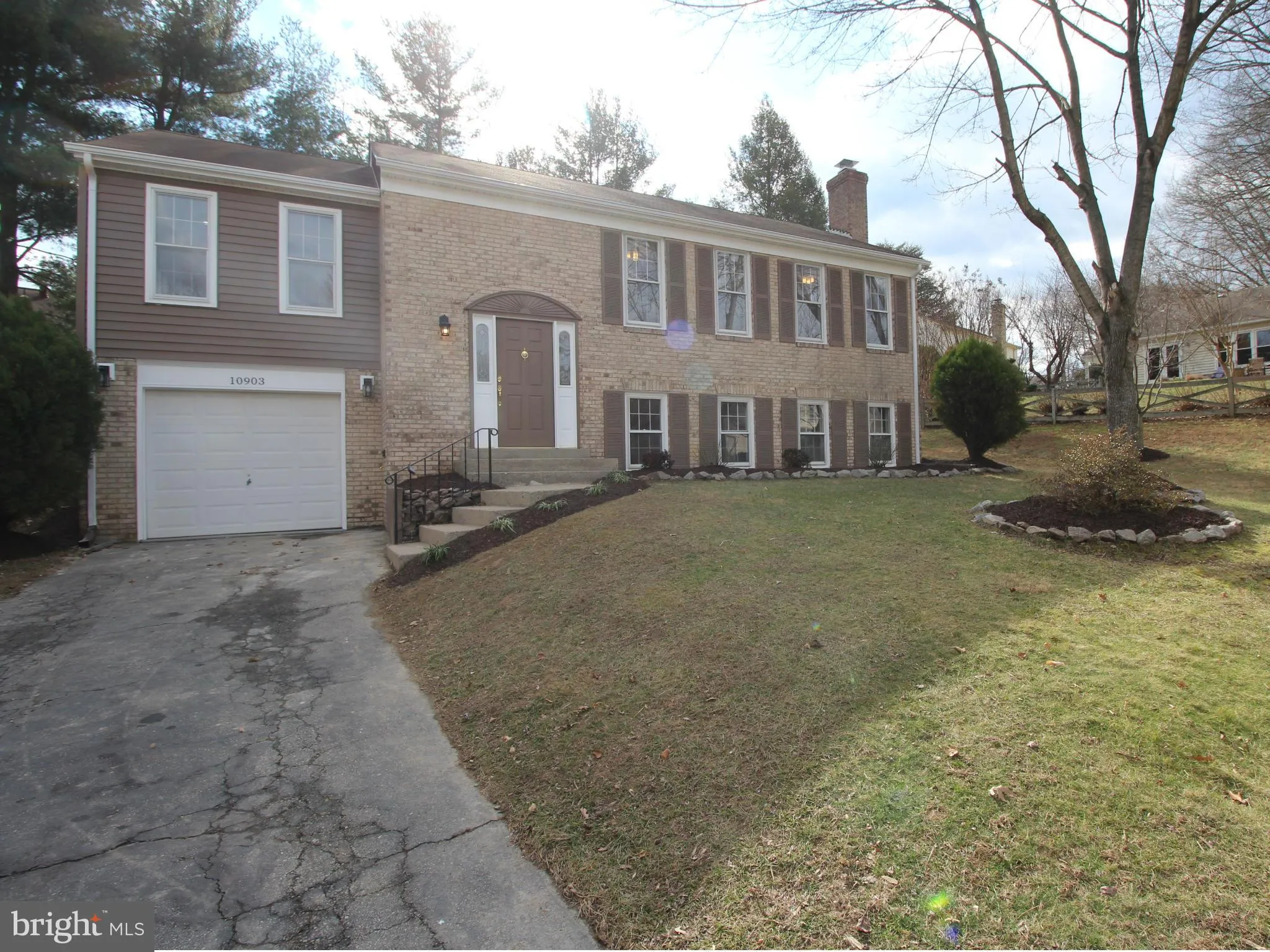 Additional image 2 of 10903 Middlegate Drive, Fairfax, VA 22032