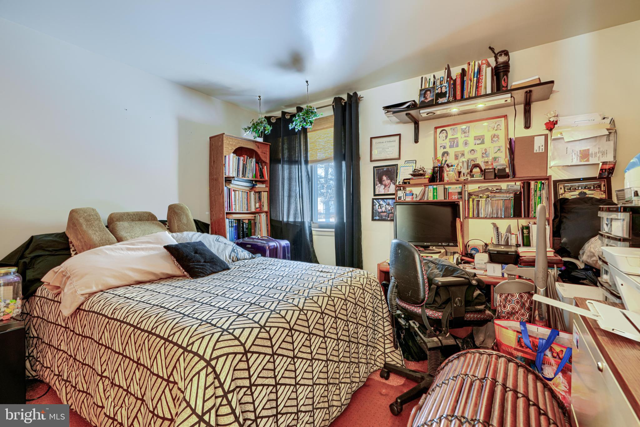 POINTER RIDGE - Residential