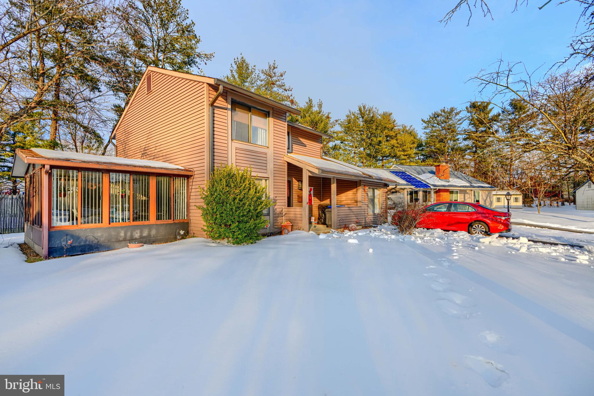 POINTER RIDGE - Residential