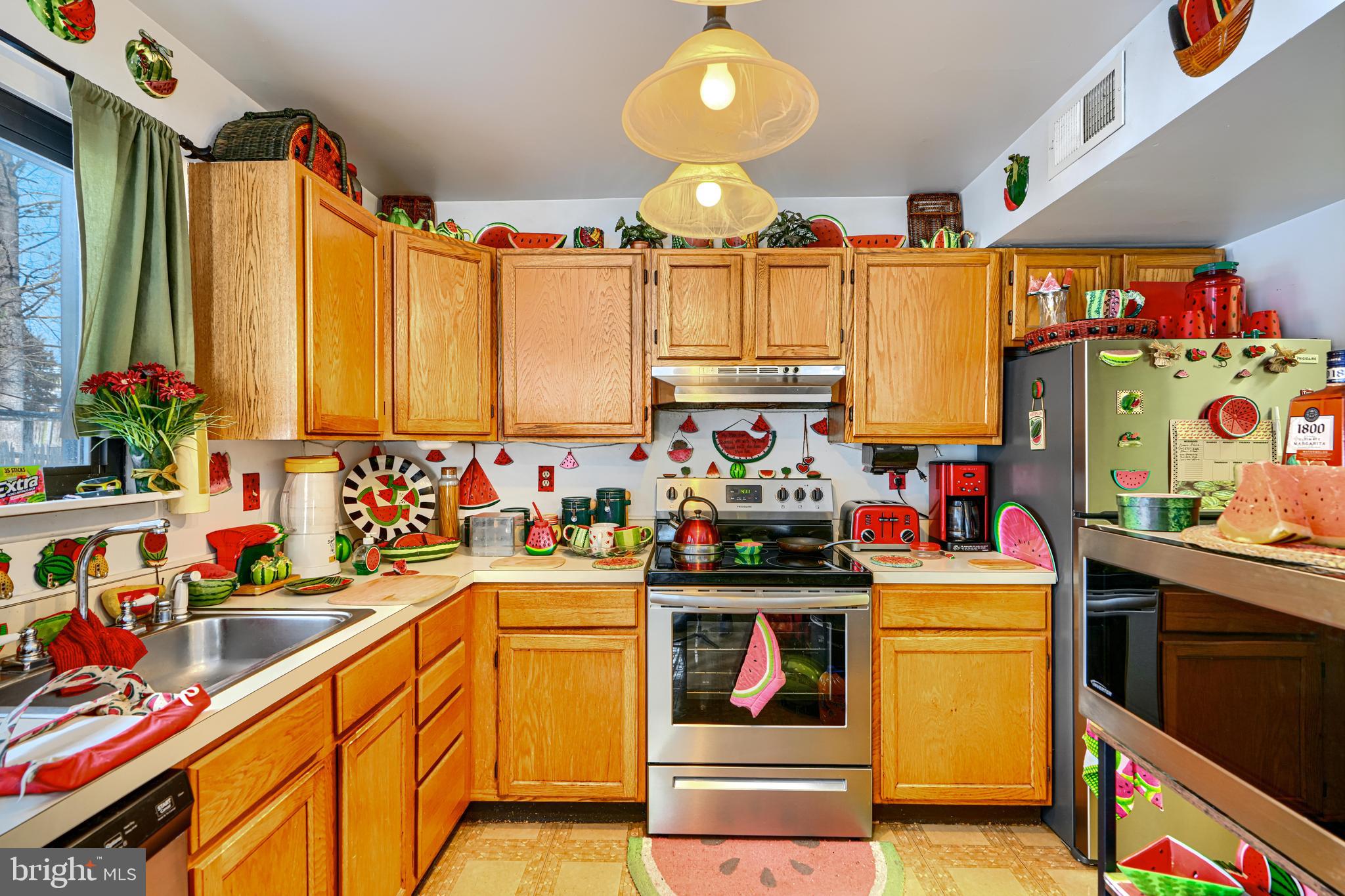 POINTER RIDGE - Residential