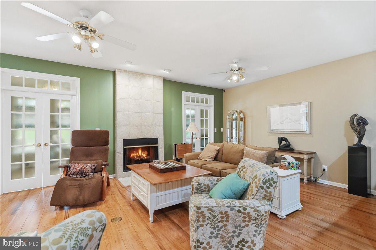 2286 RICHMOND HIGHWAY