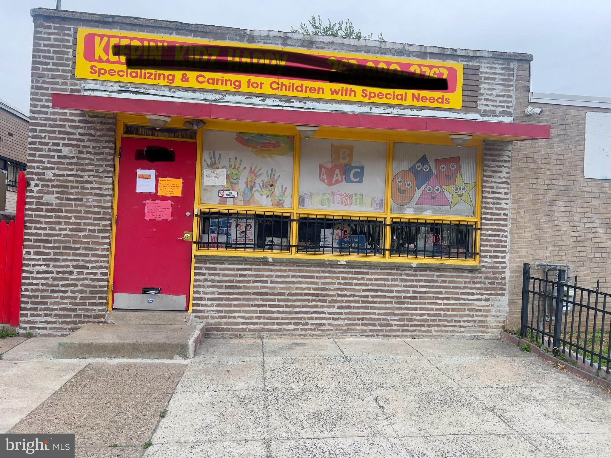 This is great property for investment1 story building lease to day care. Year lease, Rent $2100 can stay or move. There's easy access to public transit. 5 mins away to supermarket. It's being sold as-is. Schedule your showing today!