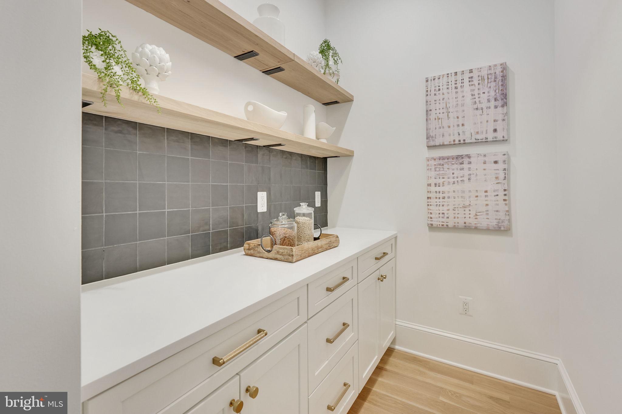 LACEY FOREST - Residential