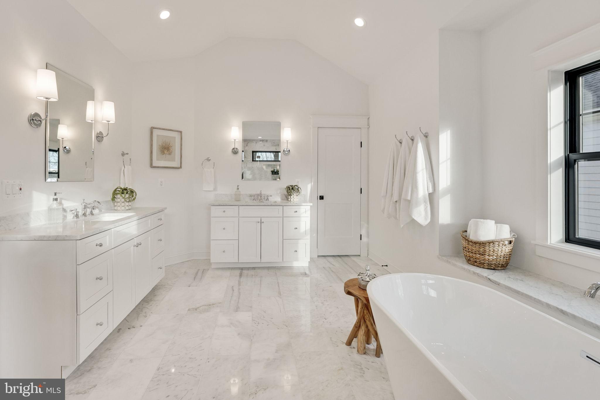 LACEY FOREST - Residential