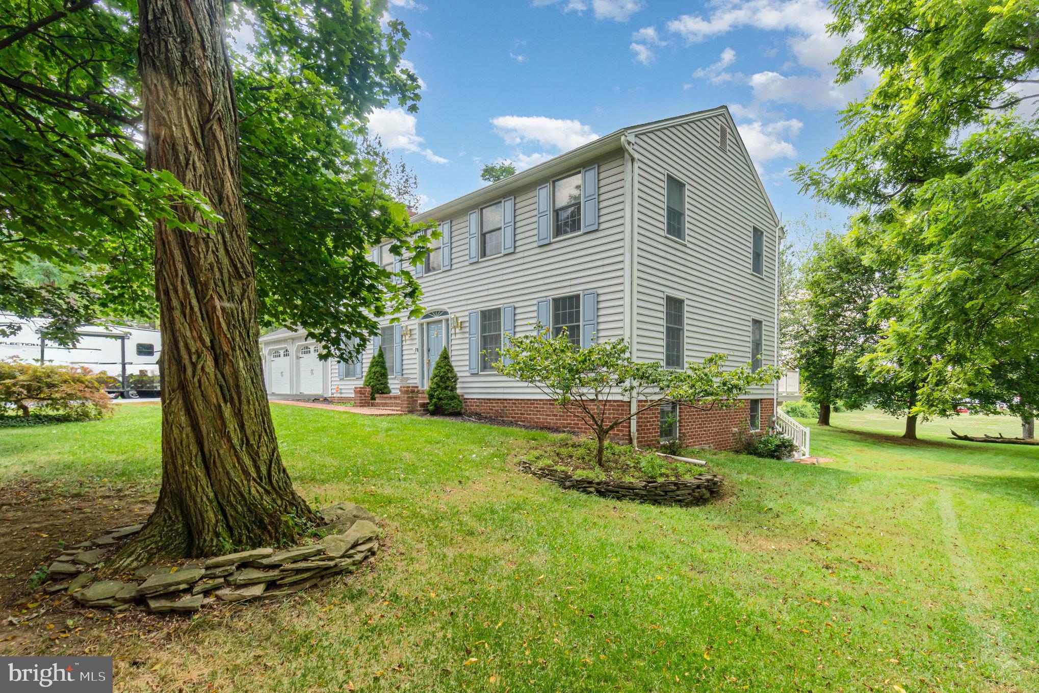 320 HICKORY ROAD