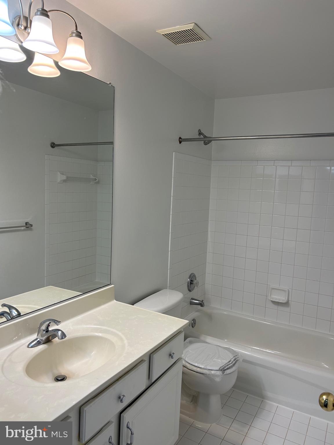 WESTERLEY - Residential Lease