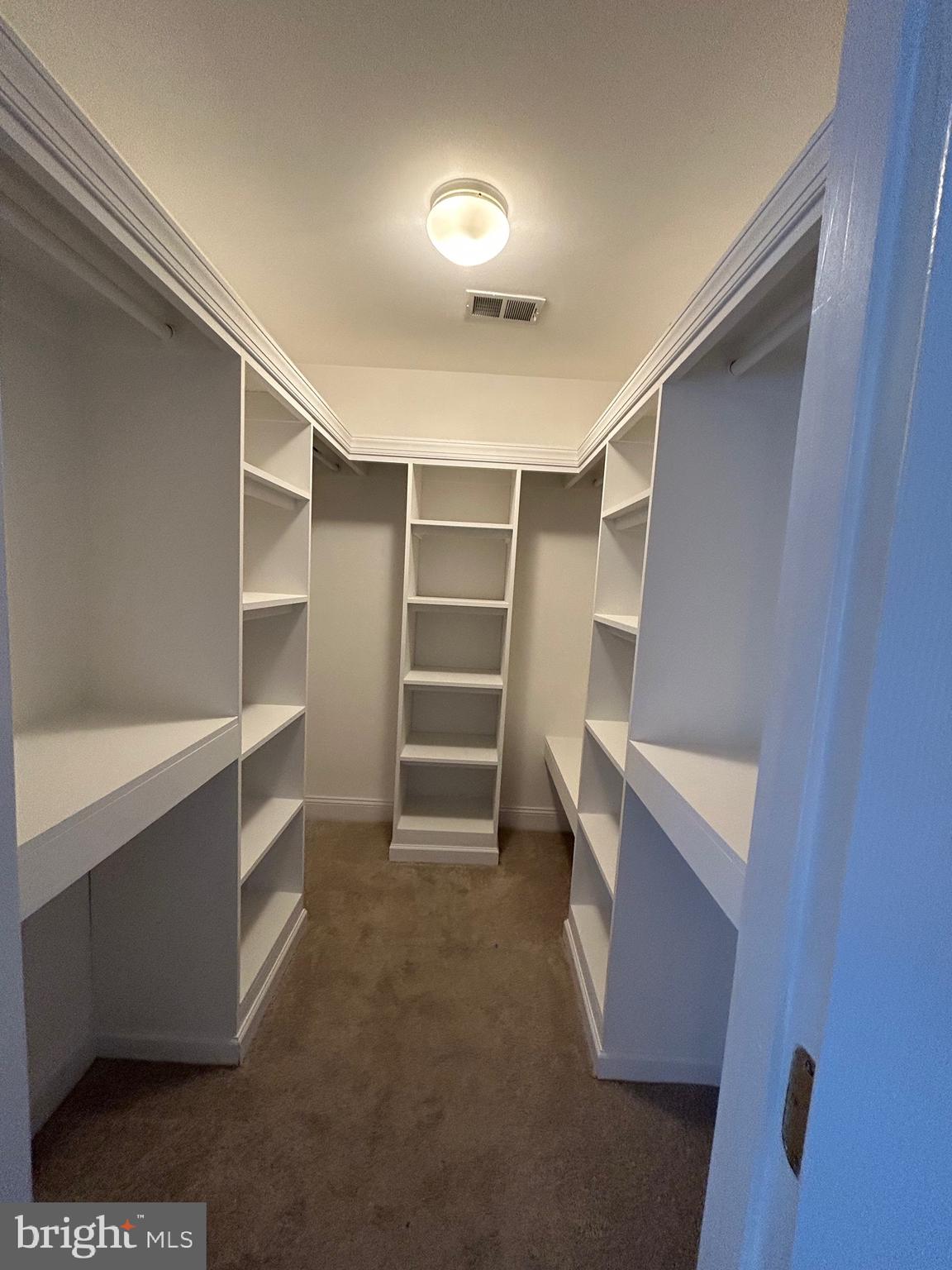 WESTERLEY - Residential Lease