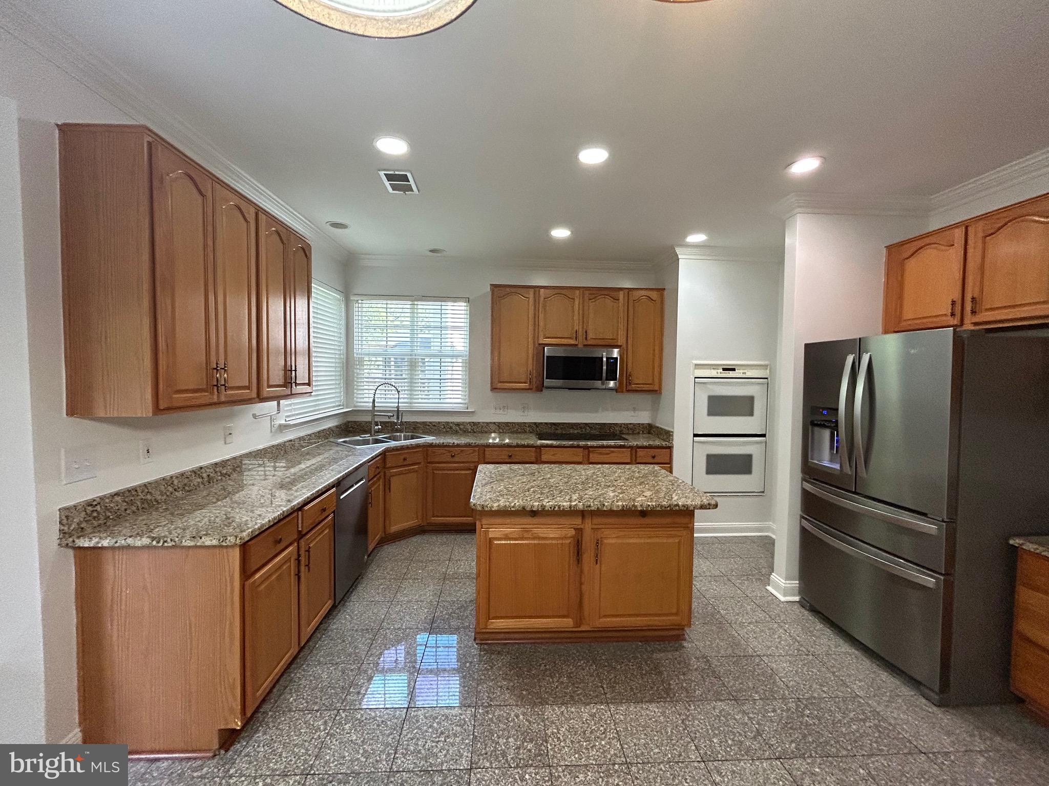 WESTERLEY - Residential Lease