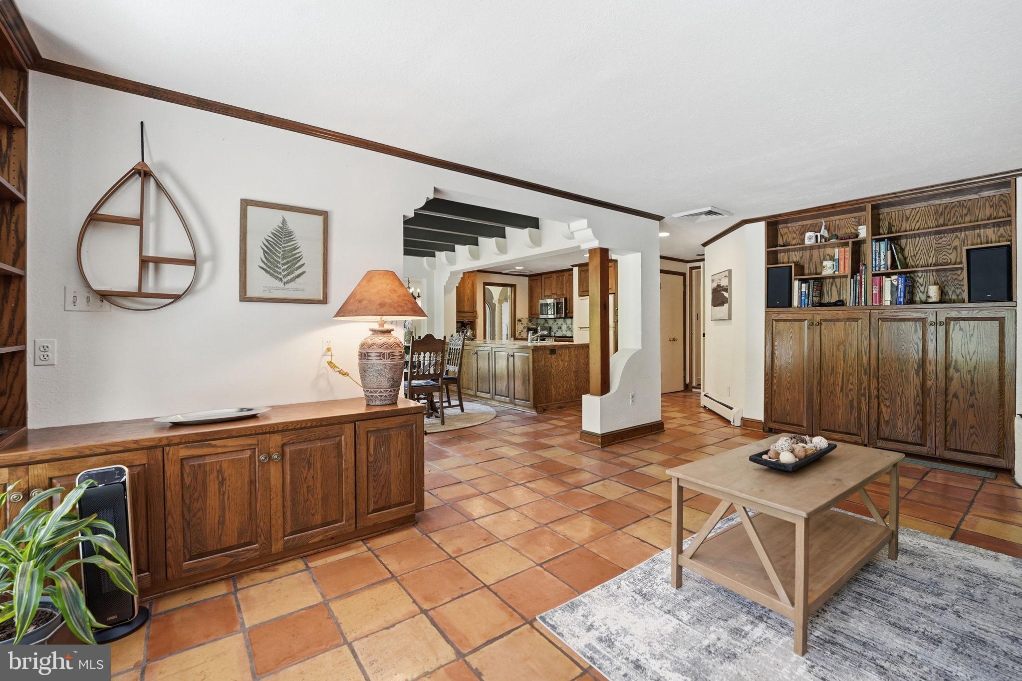 CHEVY CHASE VILLAGE - Residential