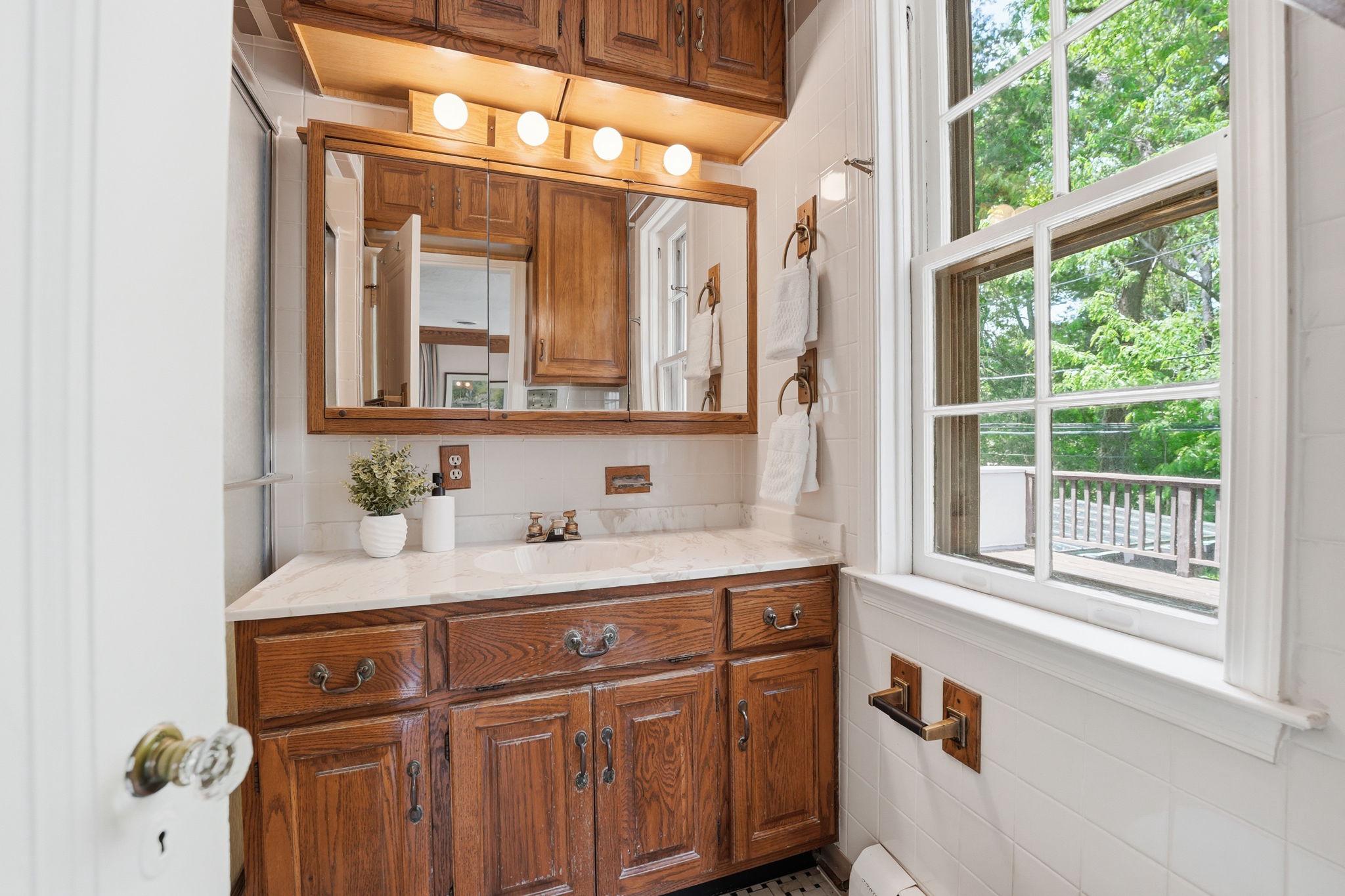 CHEVY CHASE VILLAGE - Residential