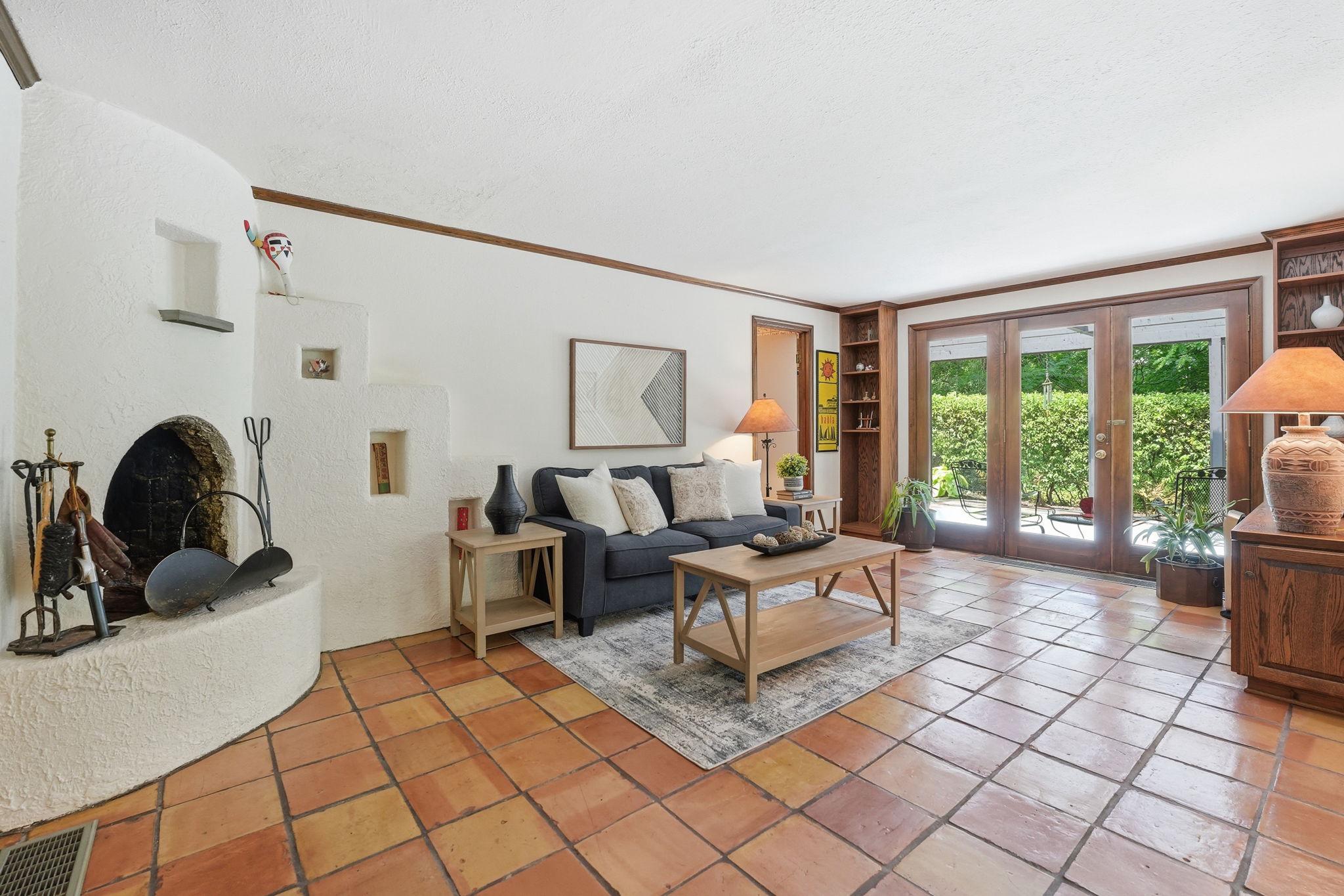 CHEVY CHASE VILLAGE - Residential