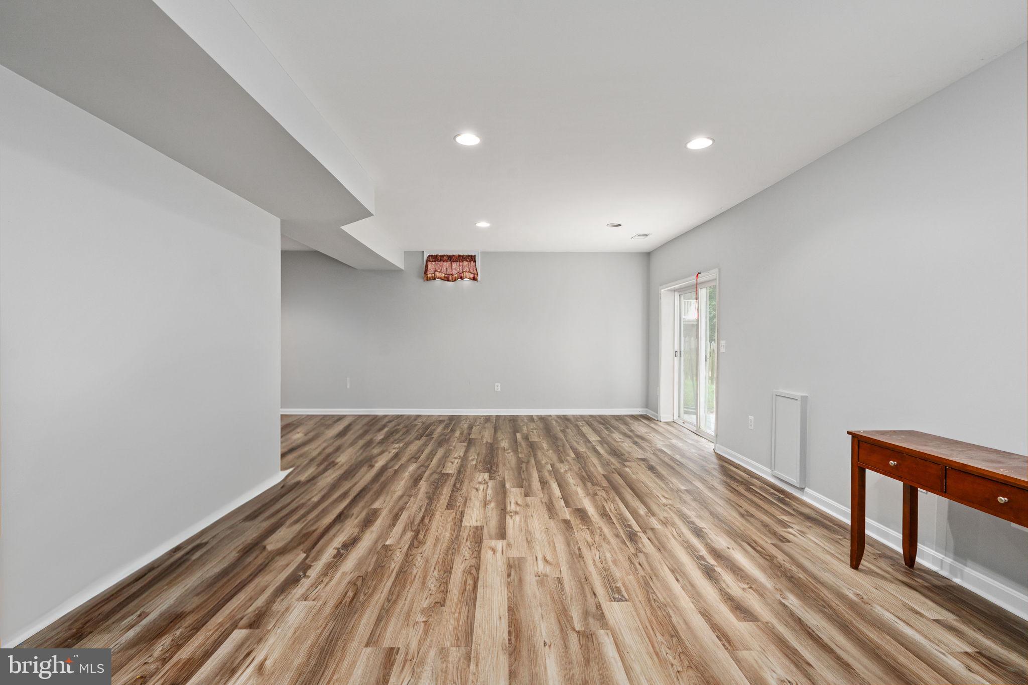 LEELAND STATION - Residential