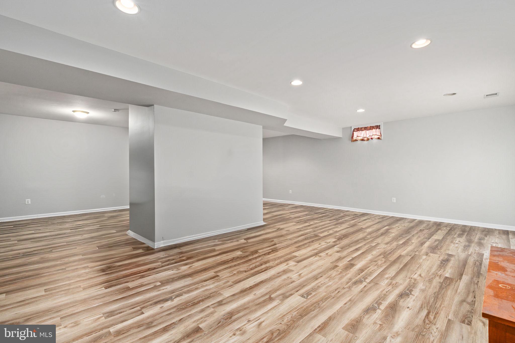 LEELAND STATION - Residential