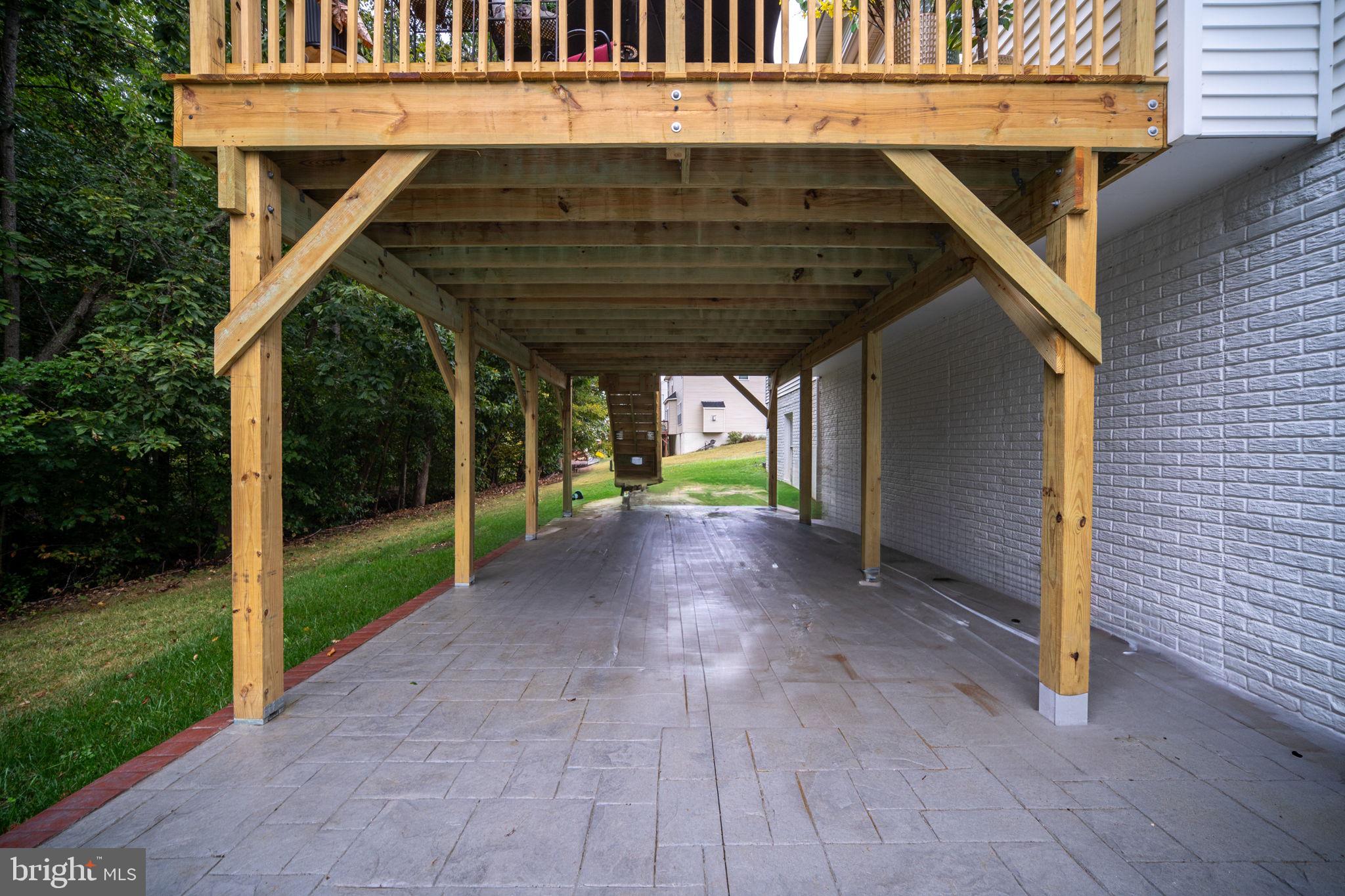 LEELAND STATION - Residential