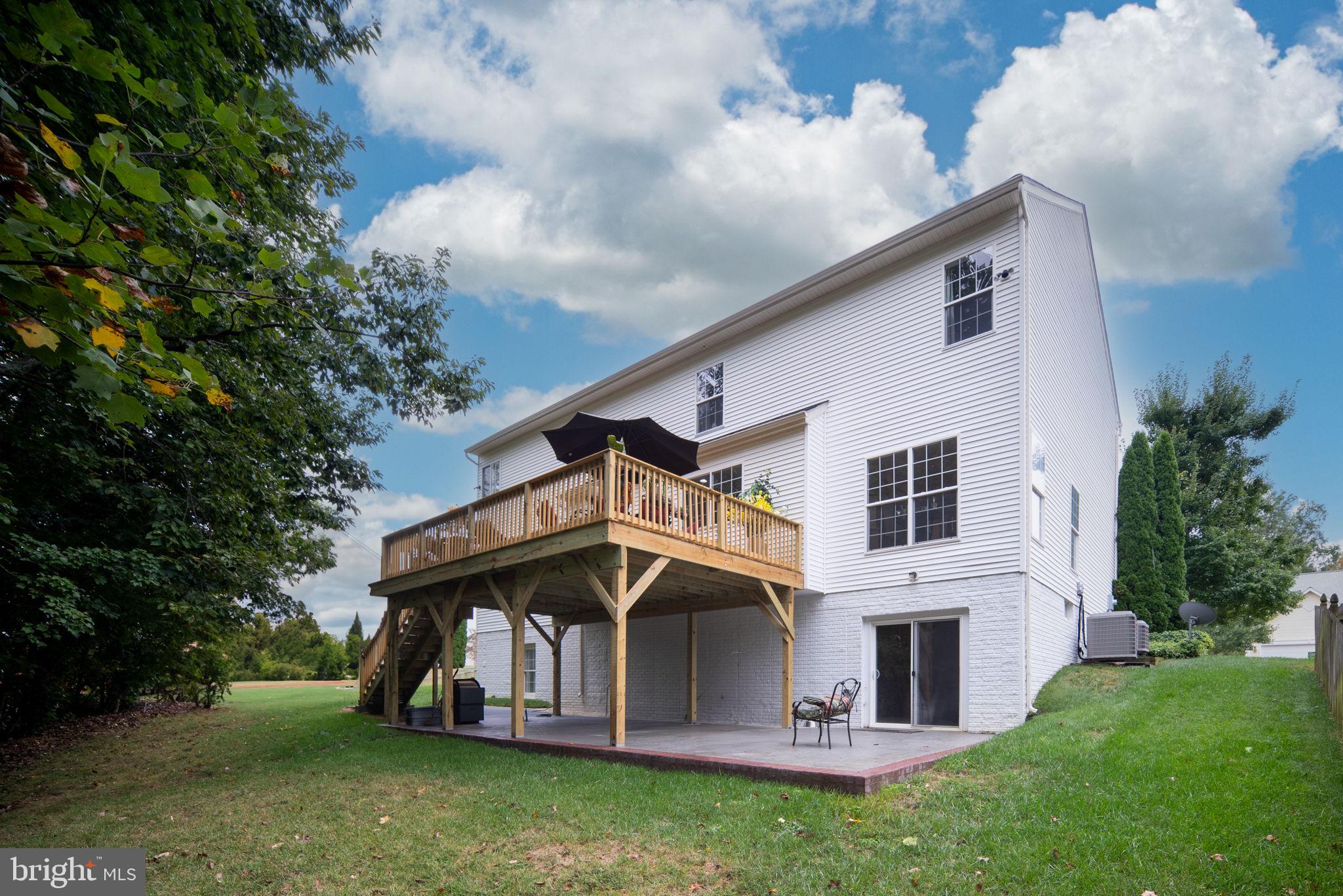 LEELAND STATION - Residential