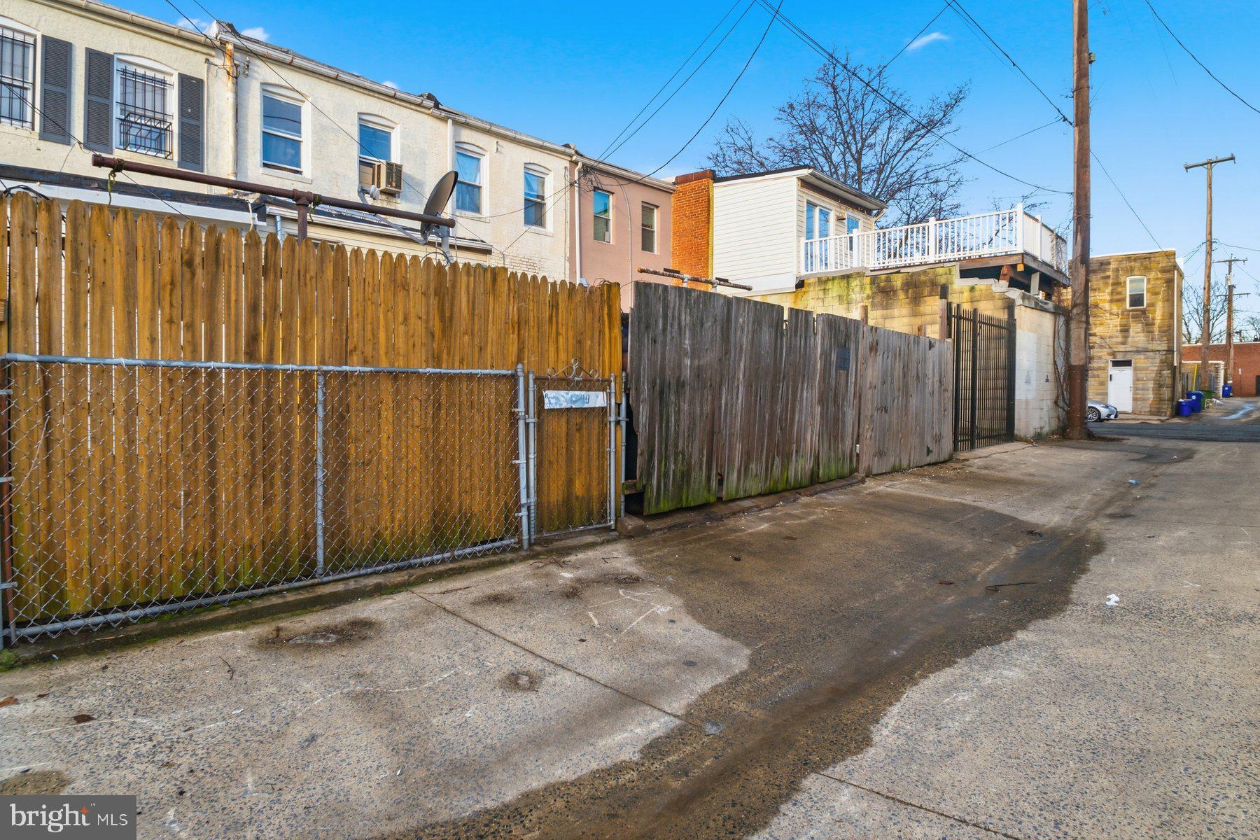 CARROLL PARK - Residential