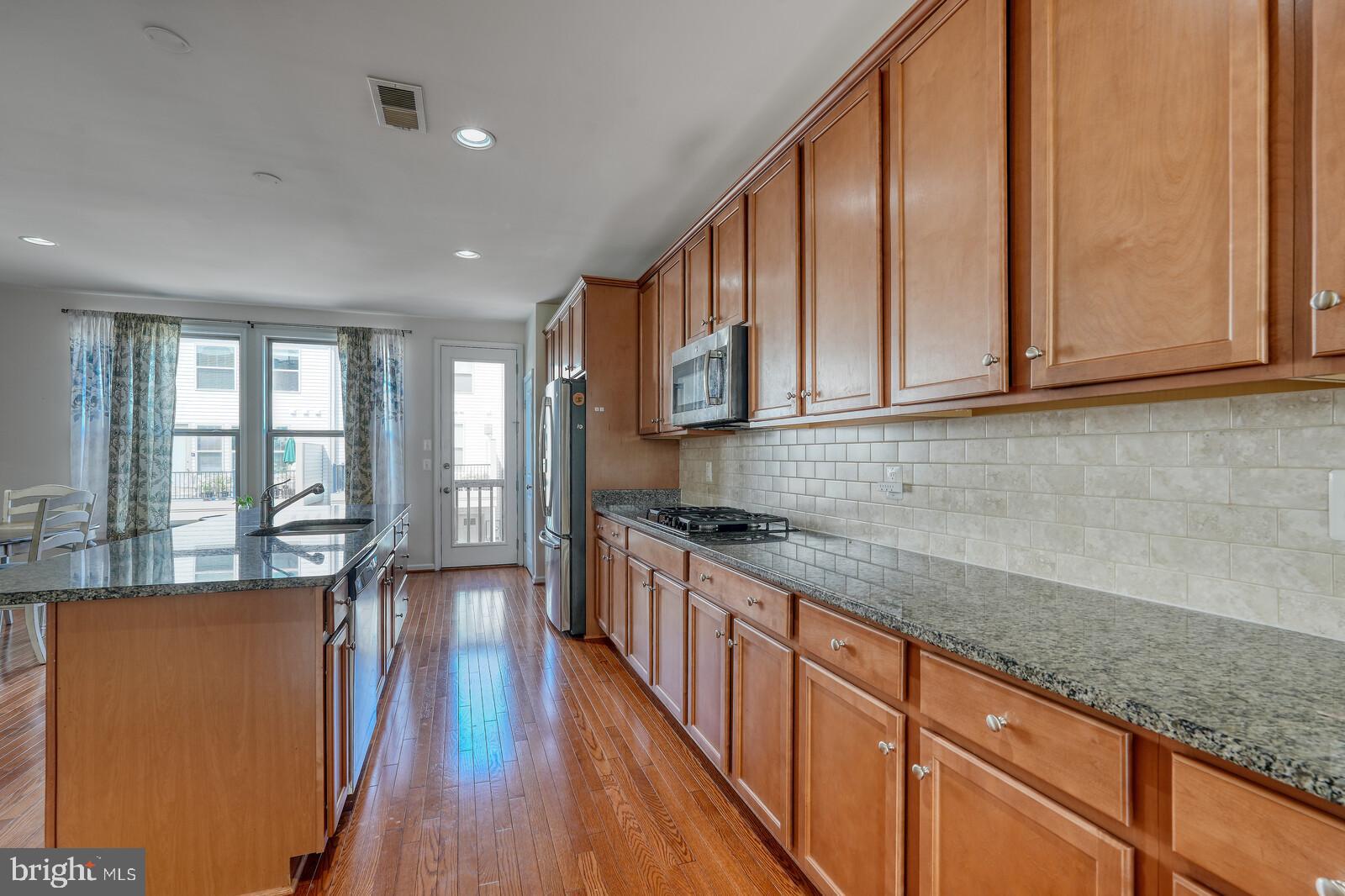 BRAMBLETON LANDBAY 3 - Residential