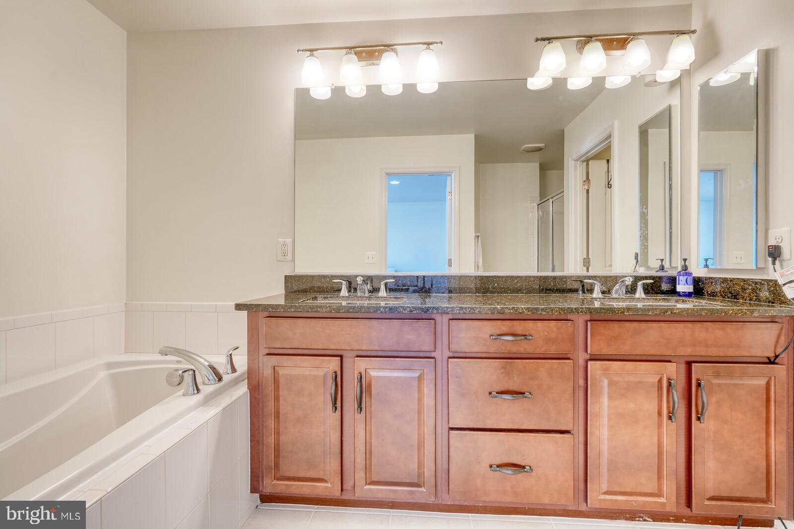 BRAMBLETON LANDBAY 3 - Residential