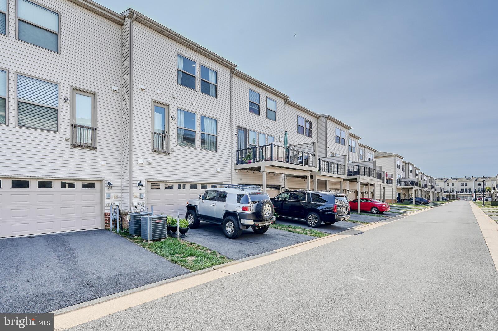 BRAMBLETON LANDBAY 3 - Residential