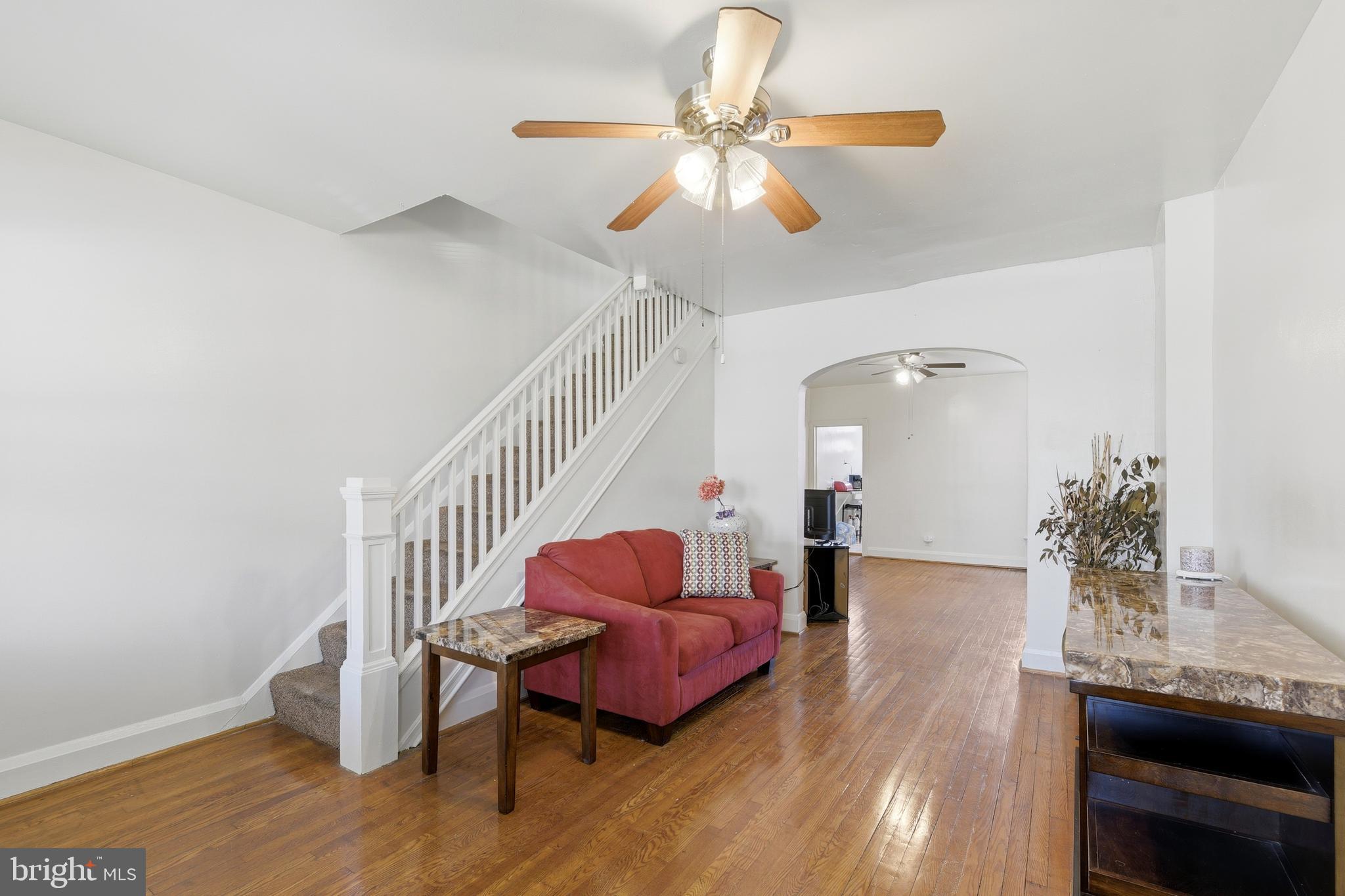 4005 WOODRIDGE ROAD