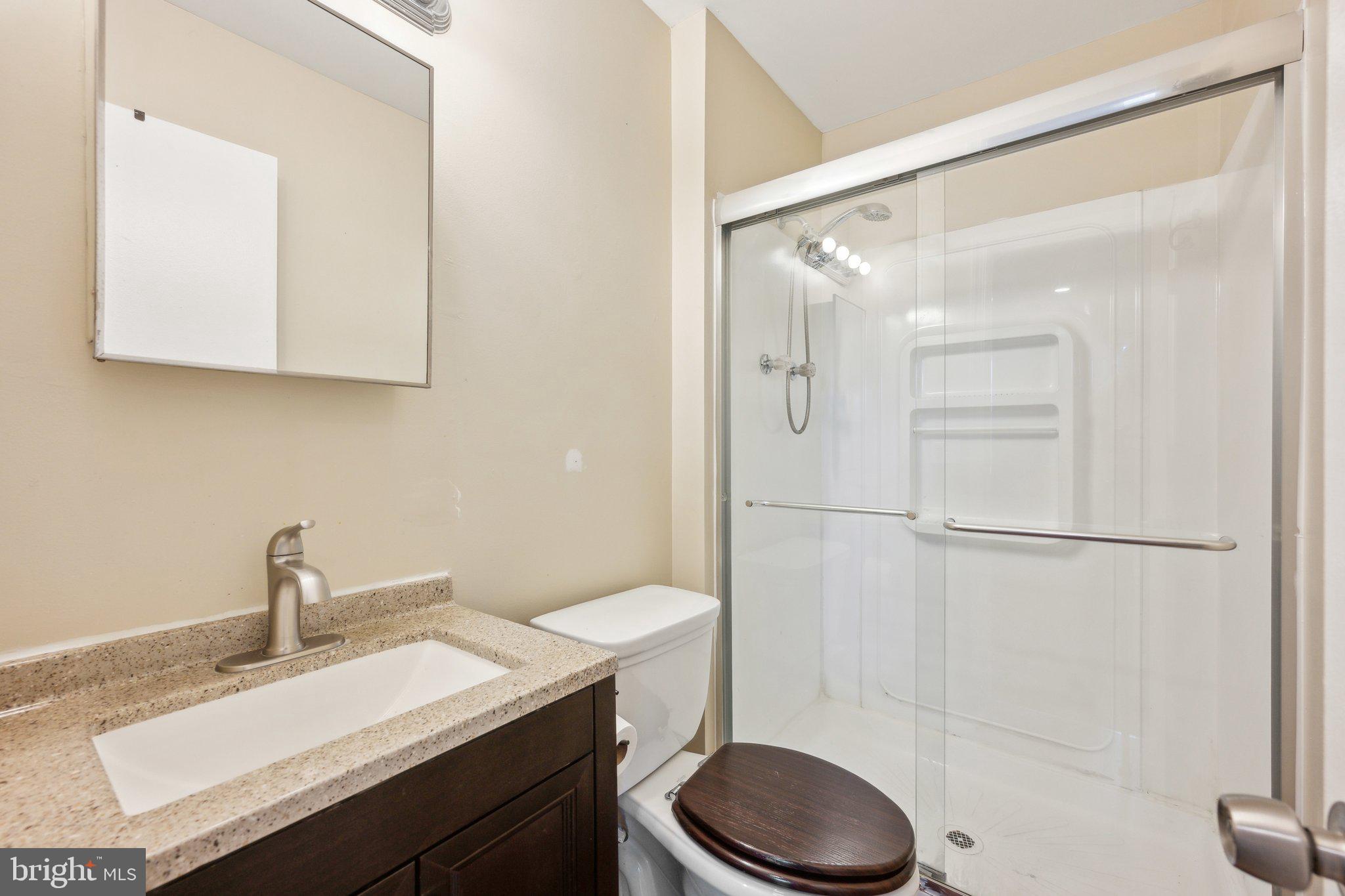 ARBORY CONDO PHASE SIX-R - Residential