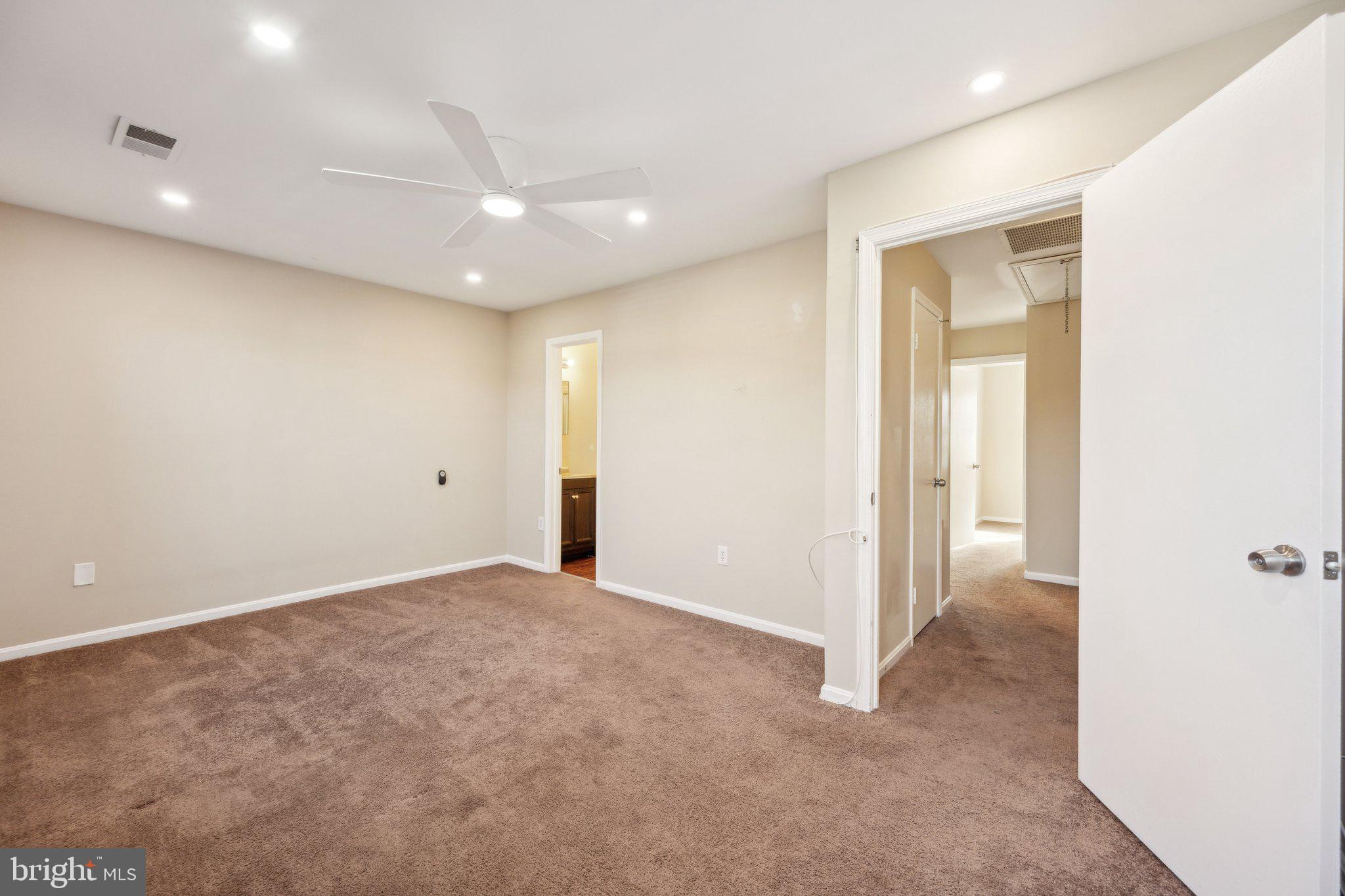 ARBORY CONDO PHASE SIX-R - Residential