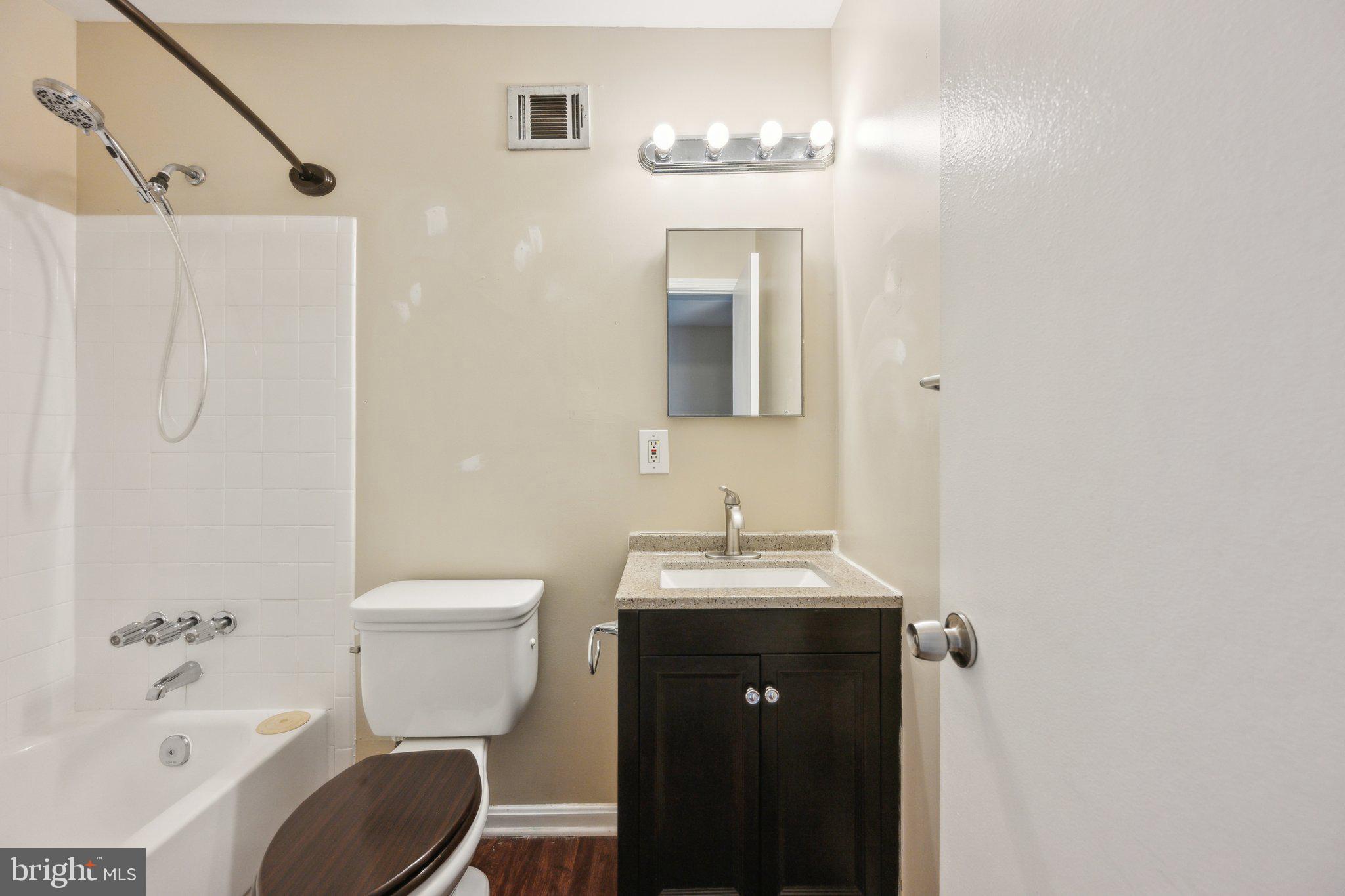 ARBORY CONDO PHASE SIX-R - Residential