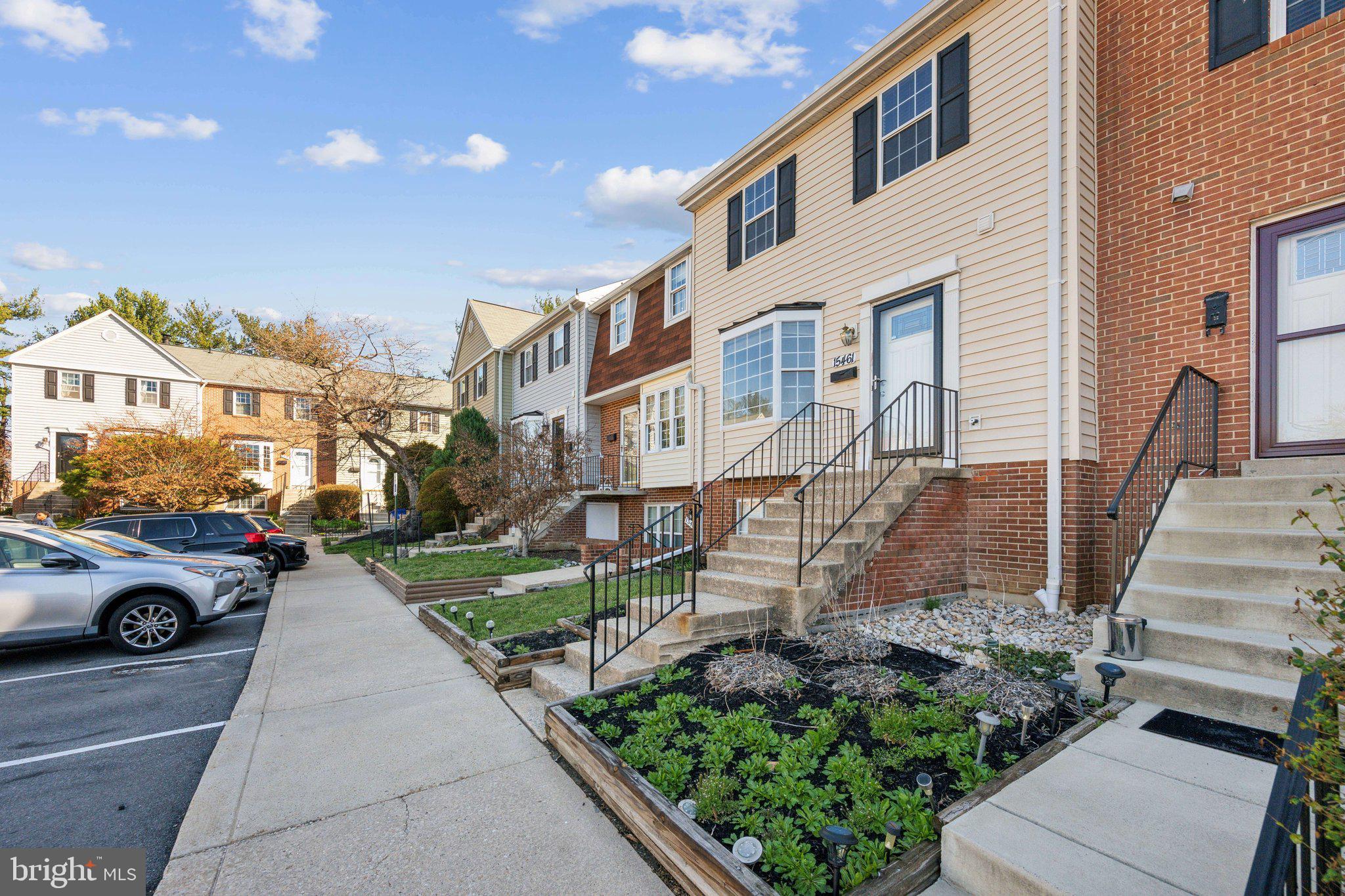 ARBORY CONDO PHASE SIX-R - Residential