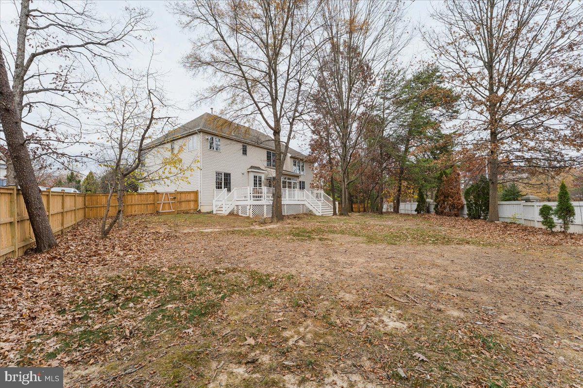 RUNNYMEDE MANOR - Residential